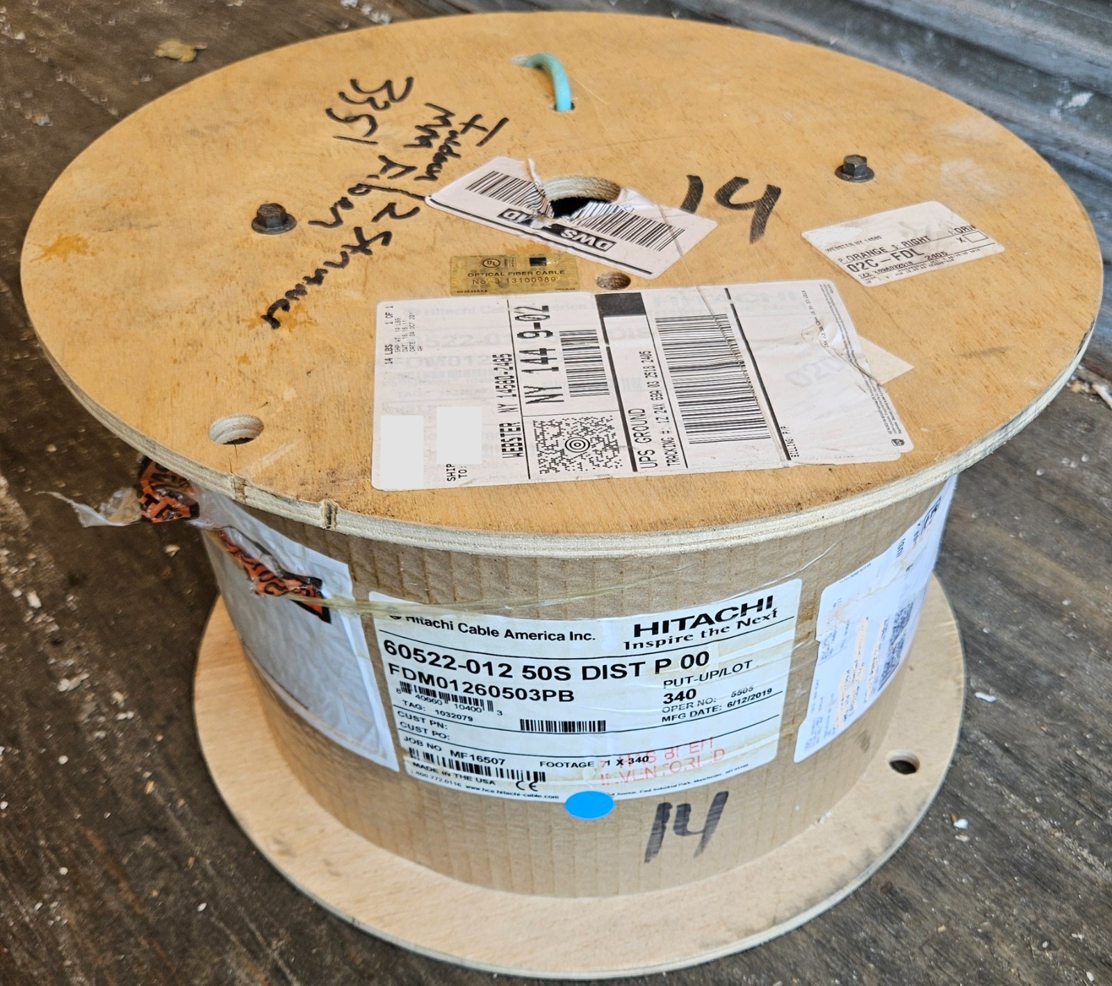 Hitachi 60522-12 Fiber Optic Cable 12 Fiber Single-Unit Plenum 50 UM OM3, 335 Ft