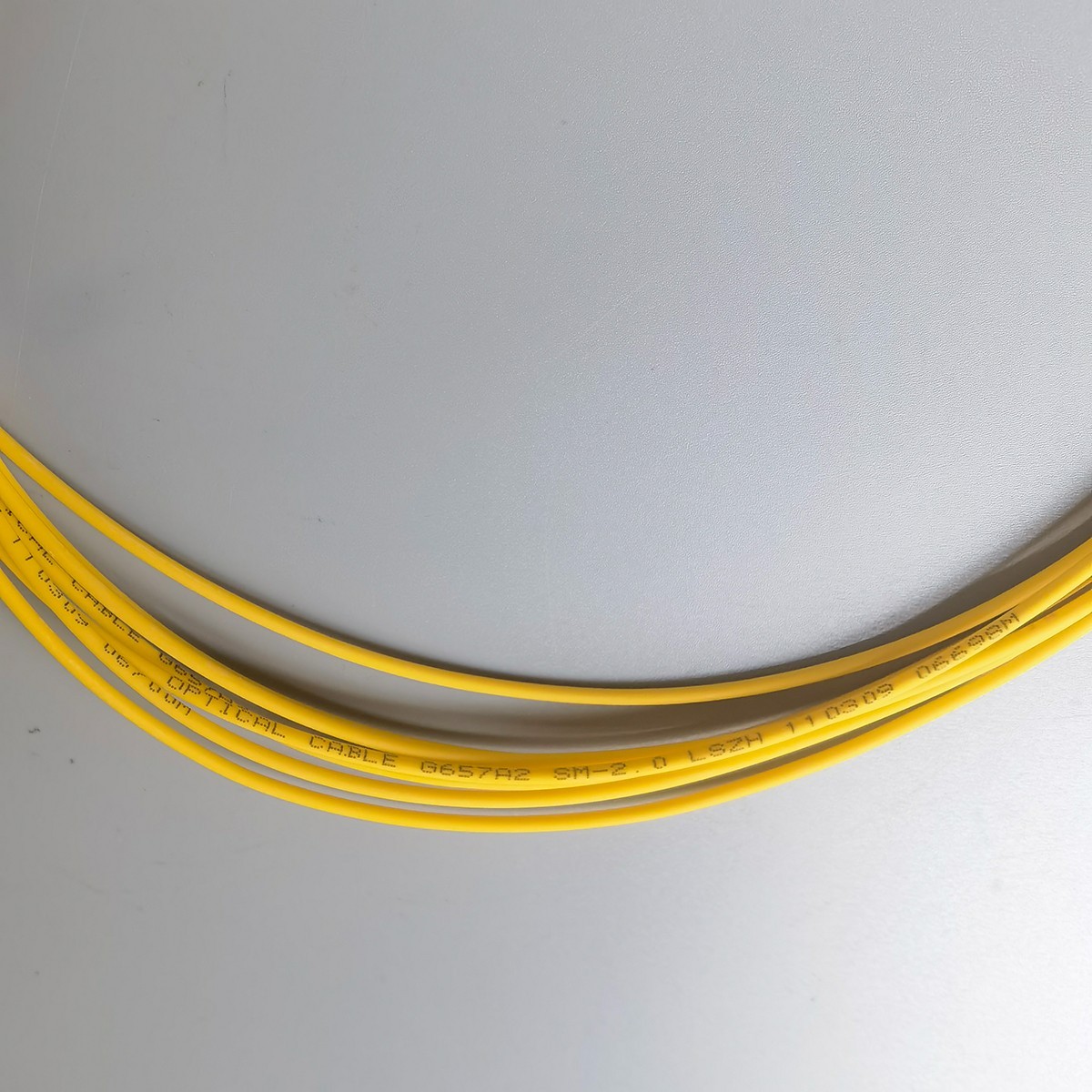 Fiber Optic Cable 1.5M/3M/5M 2.0mm LSZH G657A2 Single Mode LC/APC-LC/APC