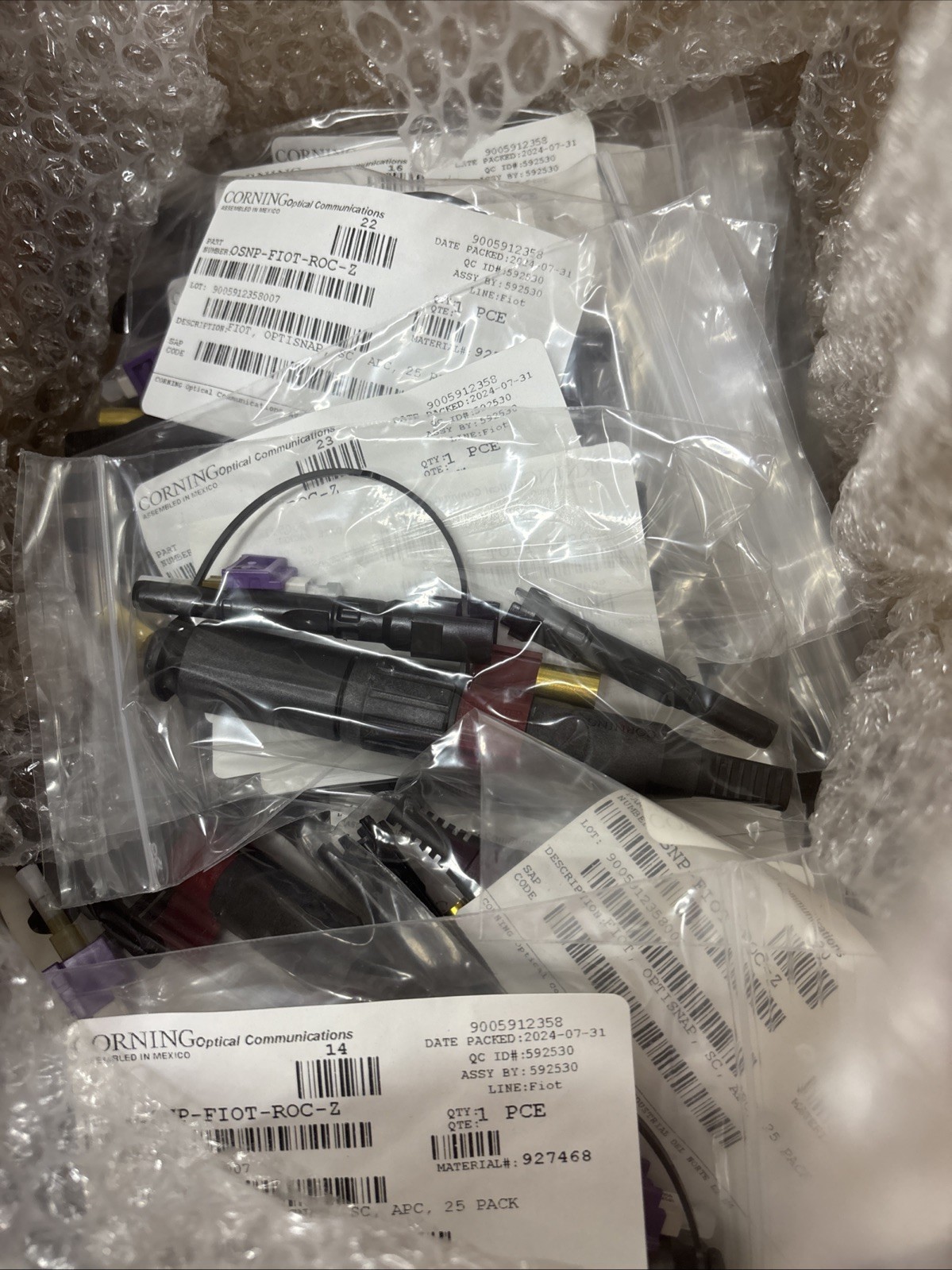 Case of 25 CORNING OptiTap OSNP-FIOT-ROC-Z Field Installable Connectors SC