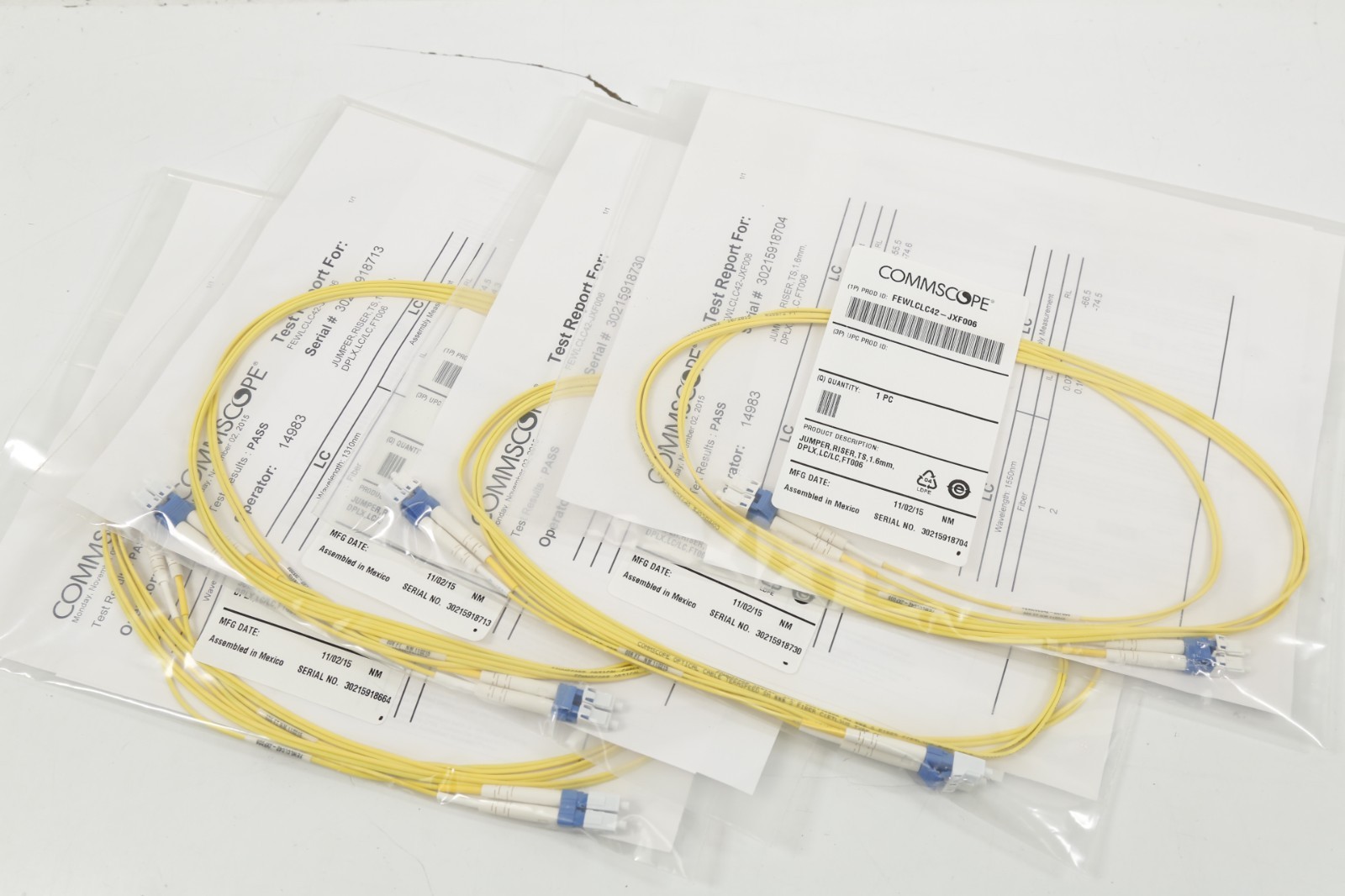 LOT of 4 Commscope FEWLCLC42-JXF006 Duplex LC to LC 6FT 1.6mm Fiber Patch Cables