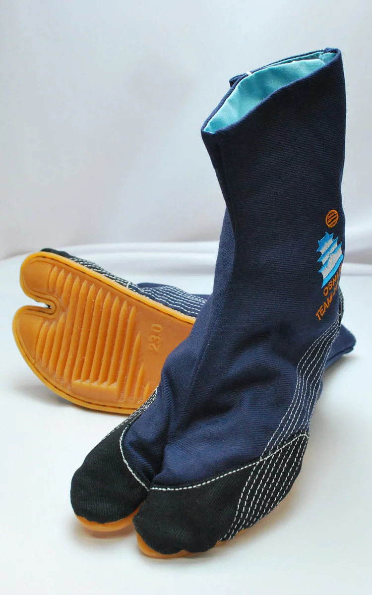 SAMURAITABI Oshi Castle Gyoda Tabi Socks Japan Armored Corps Embroidery