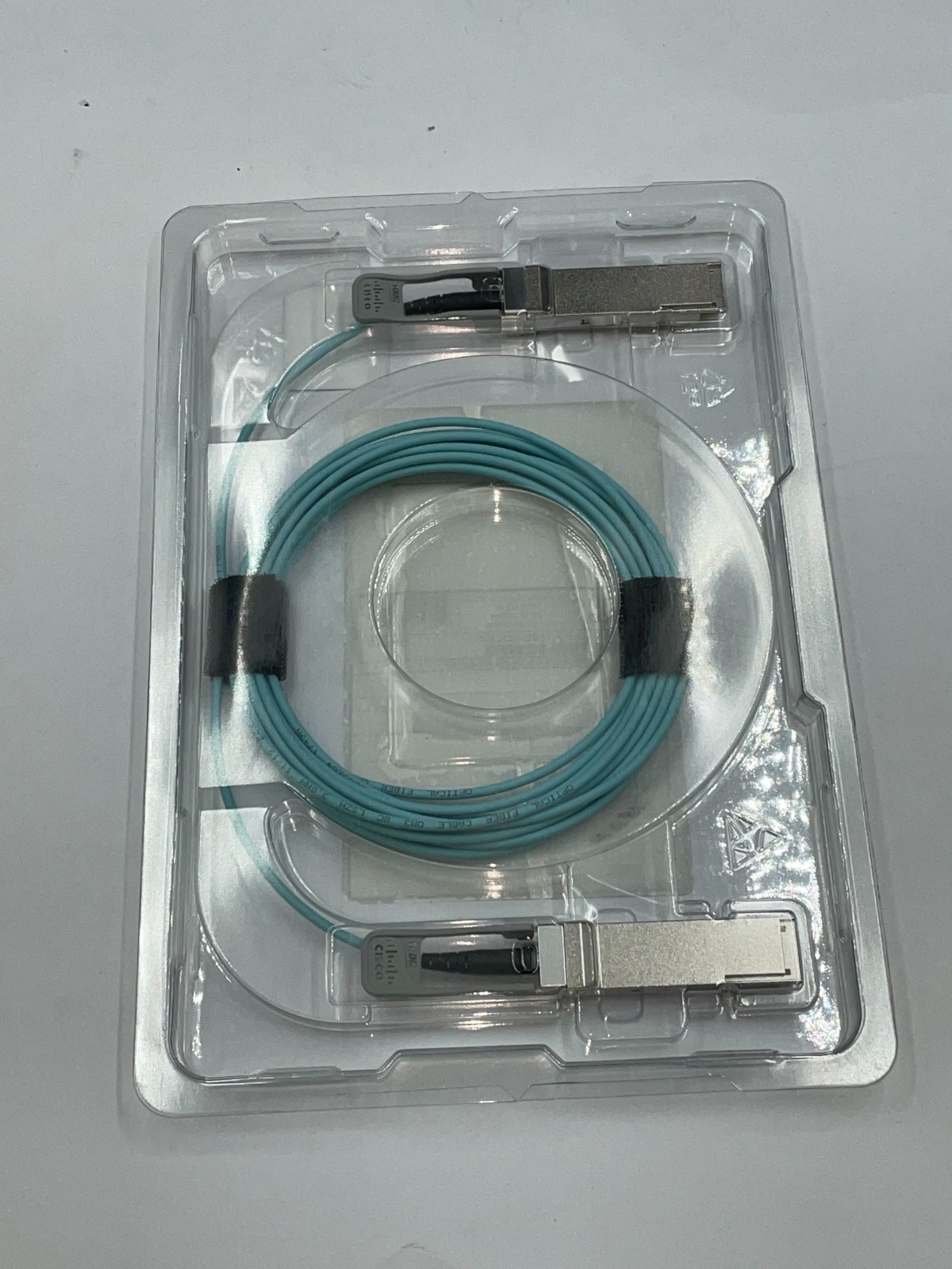 Cisco original QSFP-100G-AOC5M Active Optical Cable 5 meter