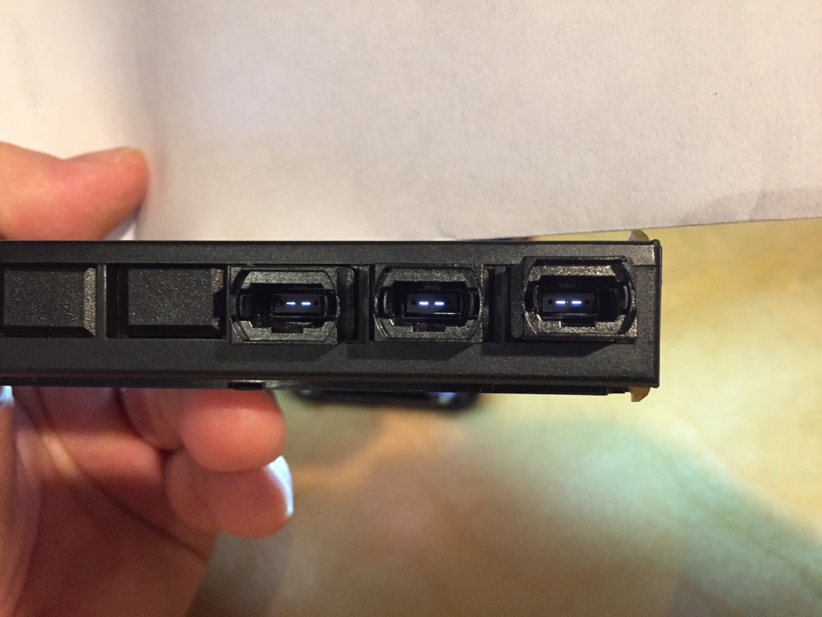 Leviton OM4 ex2XHD Unity Fiber Cassette 24 MTP male to MTP female splitter