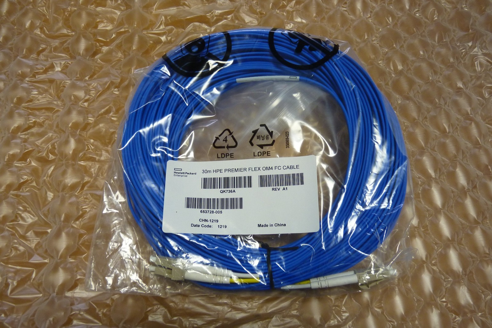 HPE Premier Flex LC/LC Multi-mode OM4 2 fiber 30m Cable QK736A, 656431-001