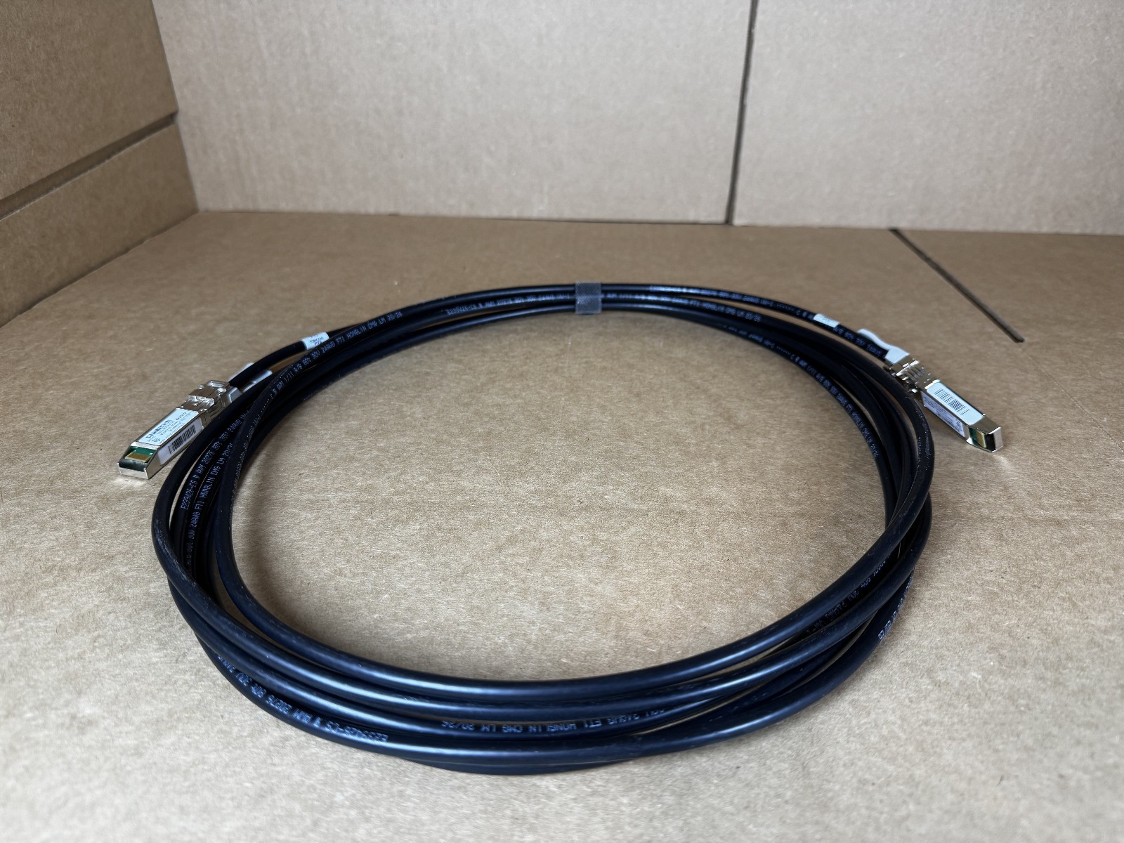 Cisco SFP-H10GB-CU5M Genuine 10GBASE-CU SFP+ Cable 5M