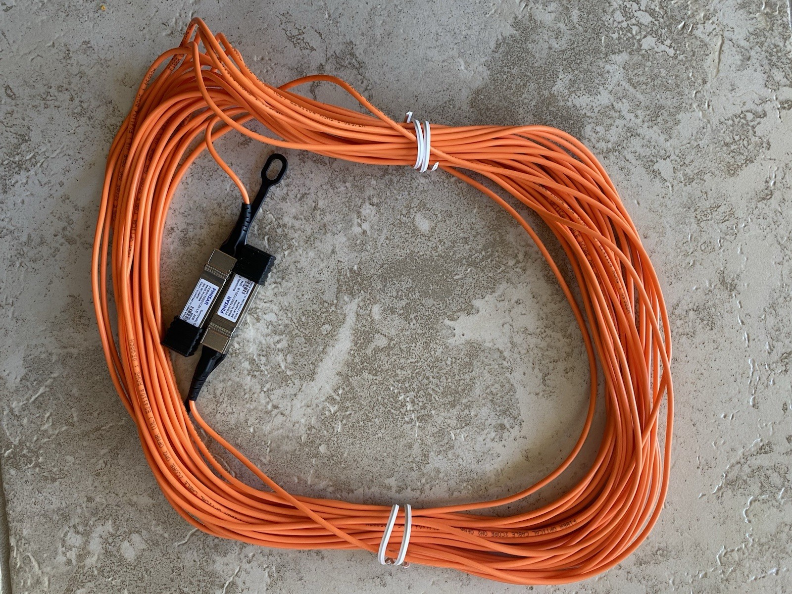 Finisar FCBG110SD1C20-LB 20M 850nm