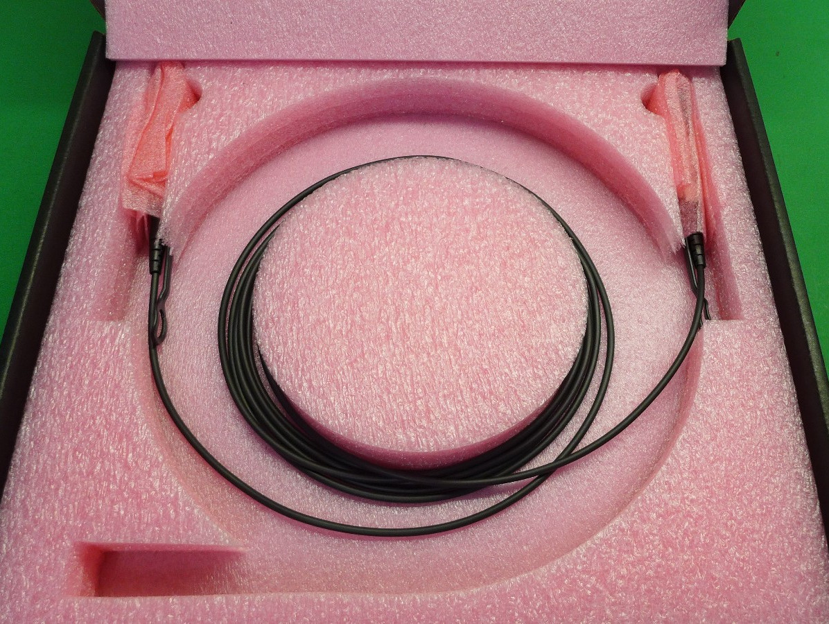 NEW Dell SFP+ 10G Active Optical Fiber Cable 3M AOC-SFP-10G-3M P9GND