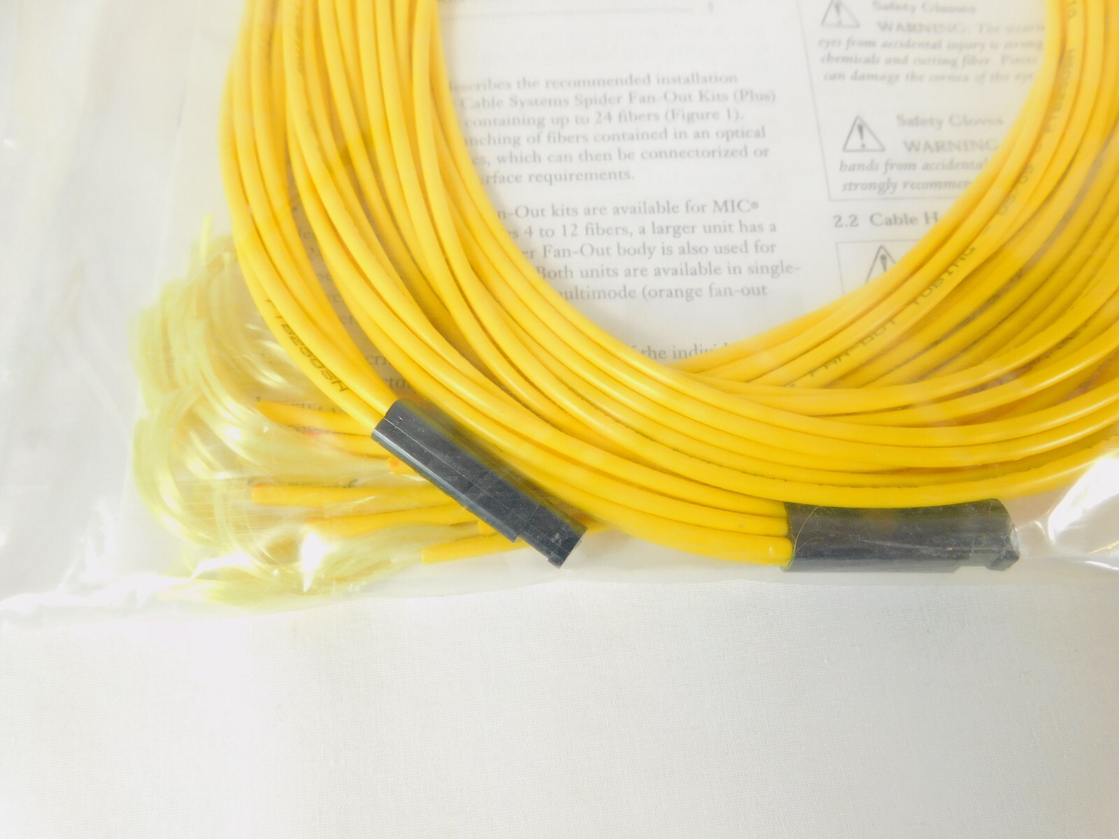 Spider Fan-Out Kit SFK-P-12-250-S 3.0 mm Legs 12 Fiber Accepts 250 µm – Yellow