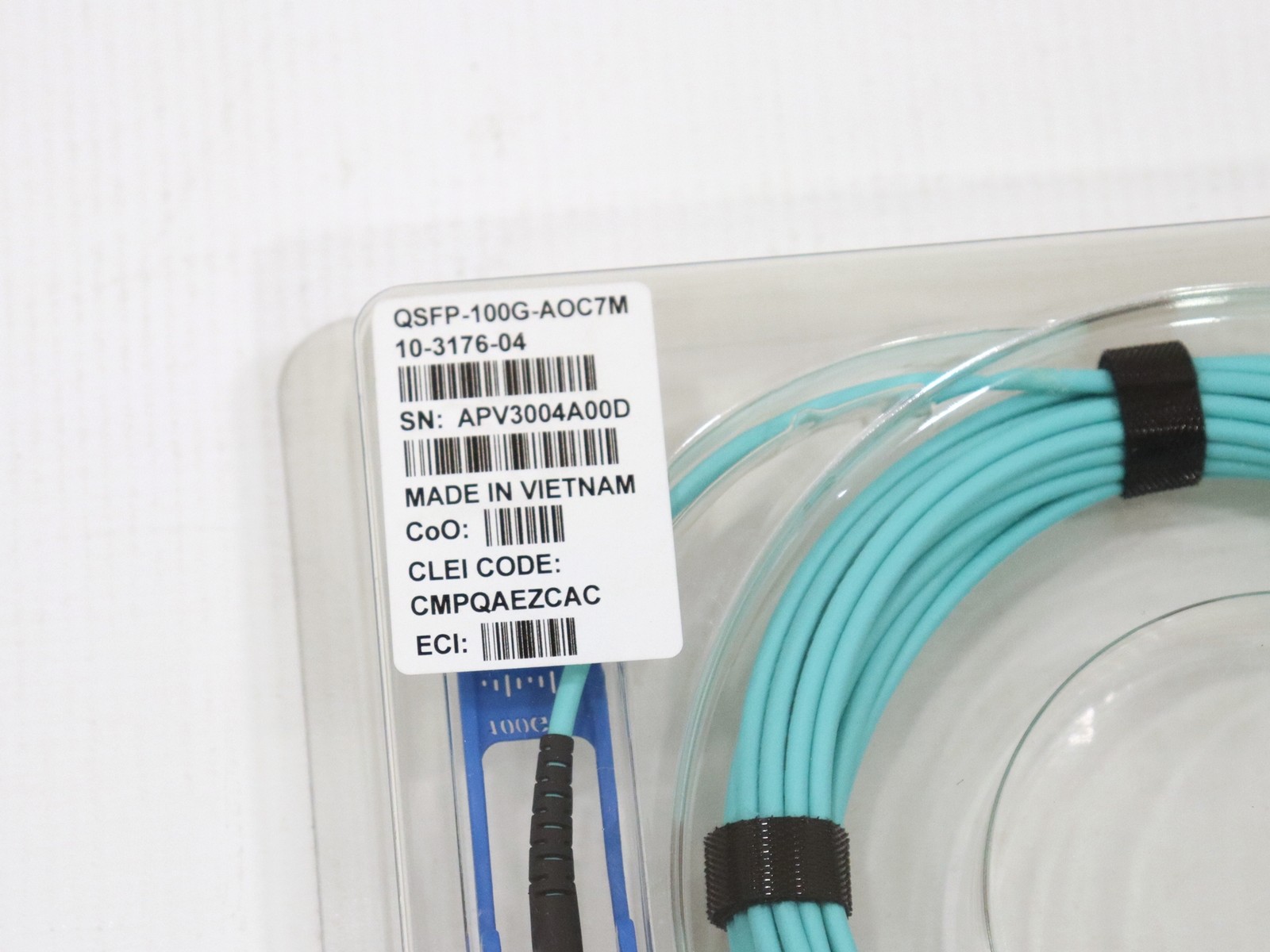 Cisco QSFP-100G-AOC7M 7m 100G QSFP28 MMF Active Optical Cable | 10-3176-04