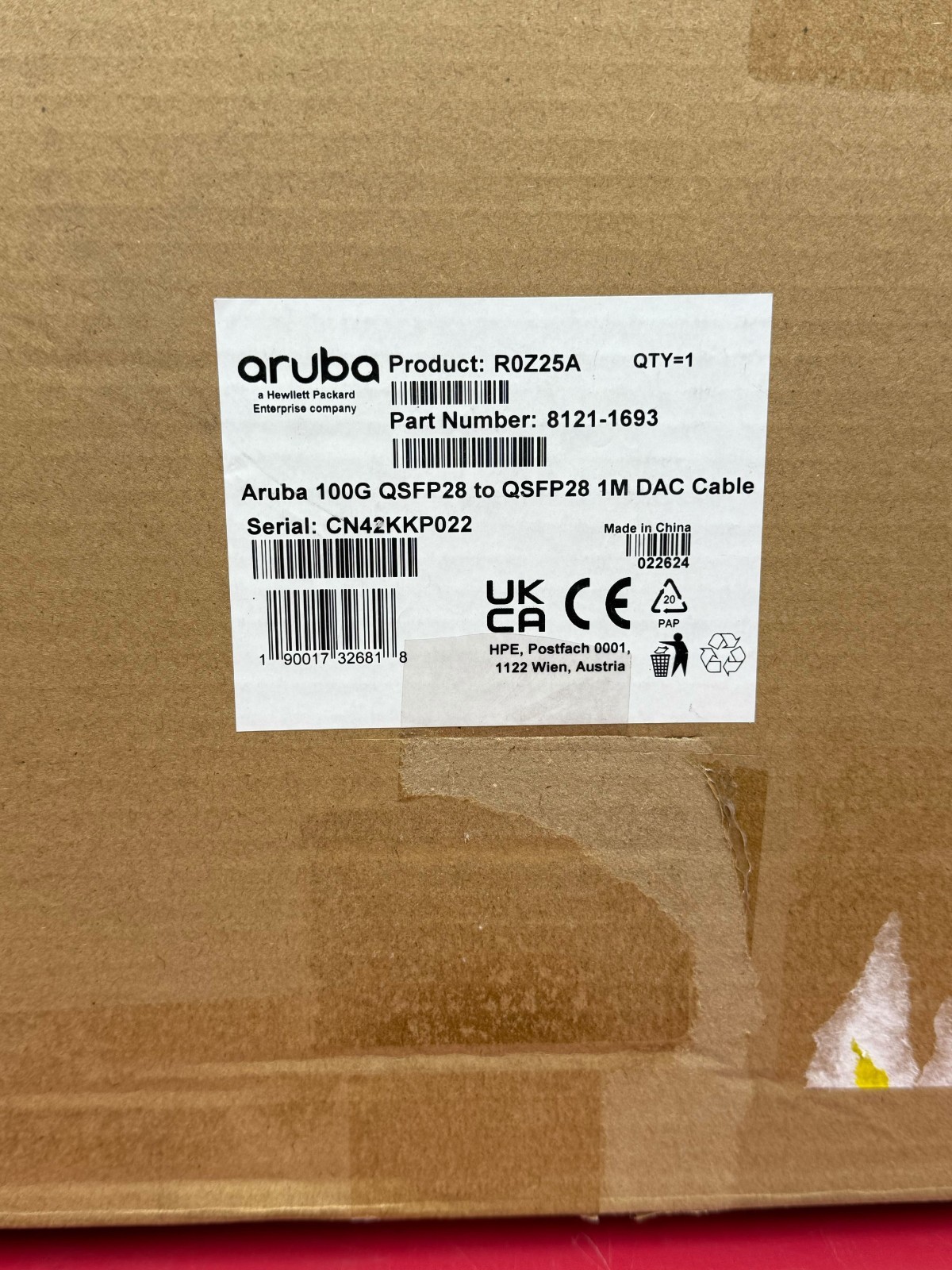 HP QSFP28 to SFP28 Direct Attach Cable 1 meter R0Z25A 💚❤️💚❤️ NEW! SEALED!