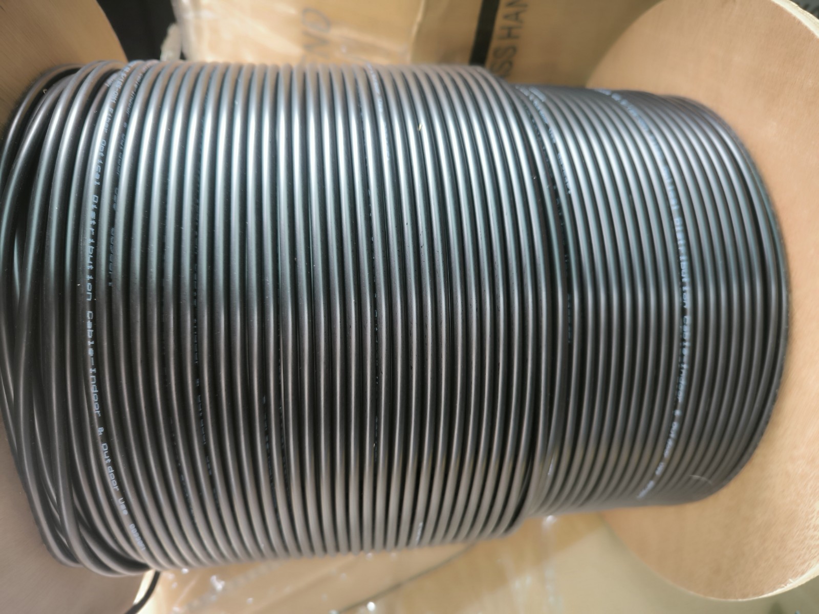 Cable Central LLC 2 Fiber Indoor 1000 feet Fiber Optic Cable, 62.5/125-OM1 Black