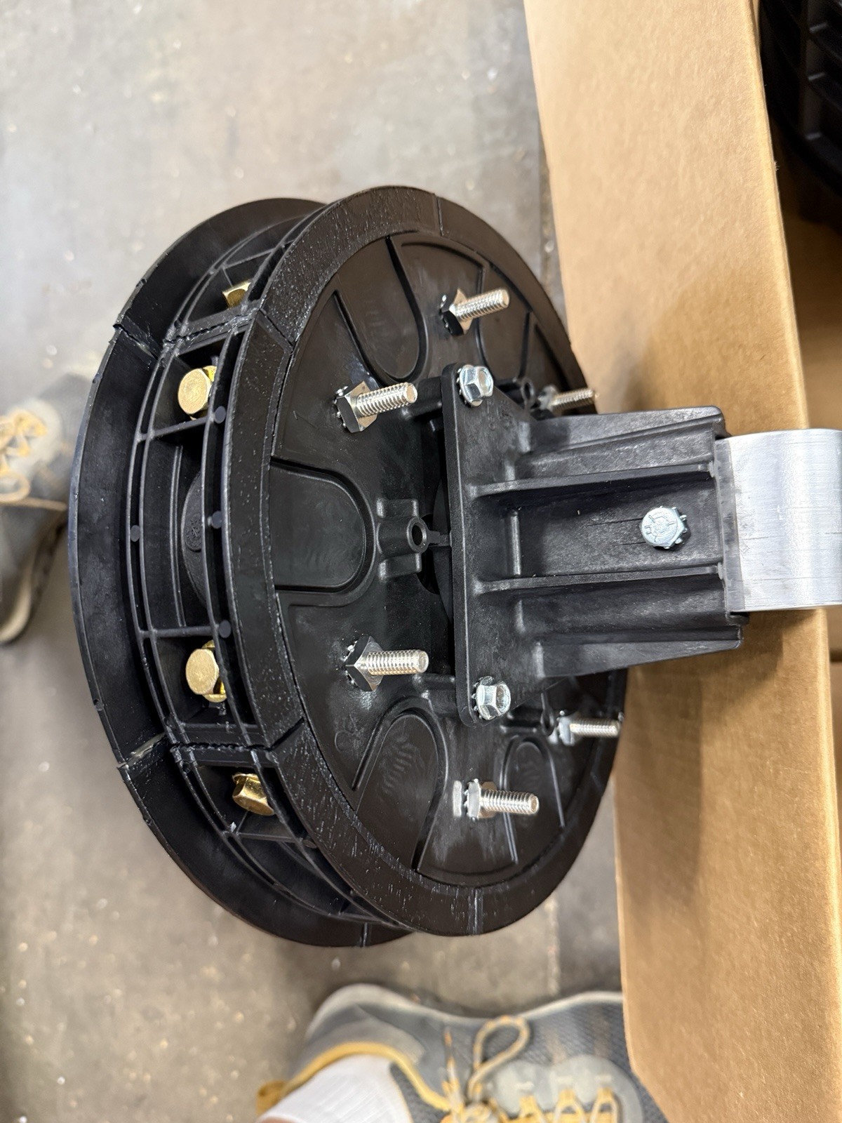 PLP COYOTE Fiber Optic Dome Closure 9.5″x28″ Ribbon 800015076 Performed Line NEW