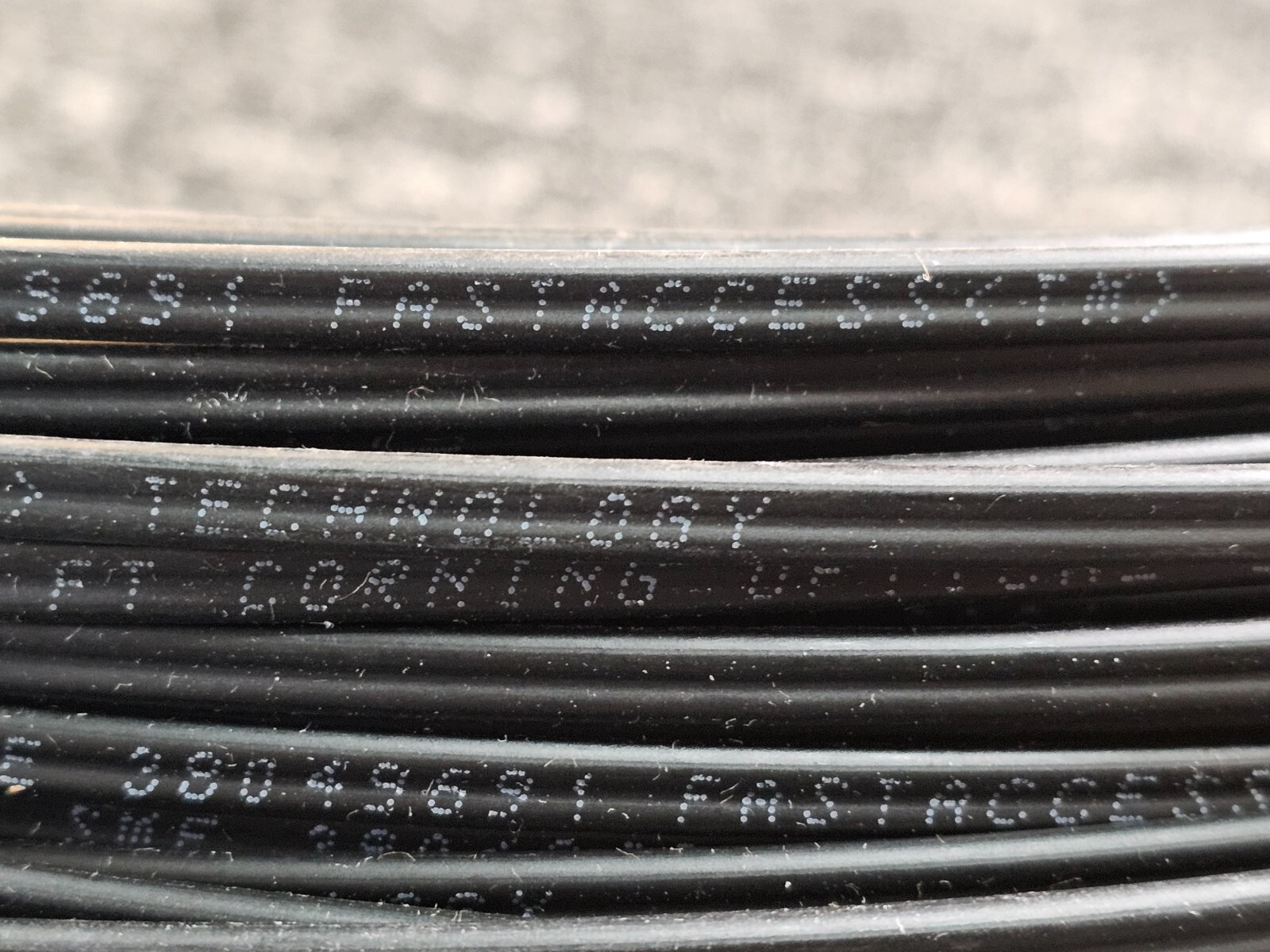 Corning Fiber Optic Cable Black 1F FDRP SCAOPT/XXX 300FT SME 38049691