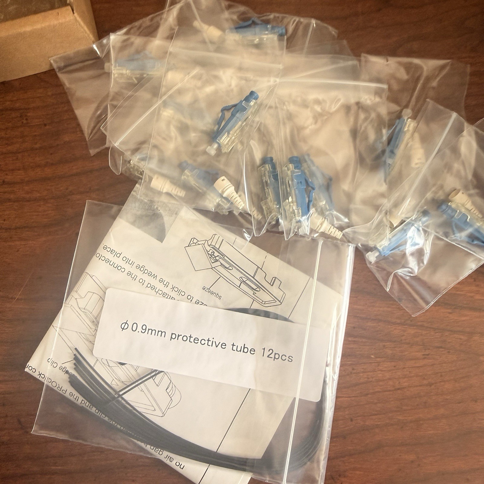 Hubbell FCLC900KSM12 12pk PROclick LC Fiber Optic Connector 9/125 PC Singlemode