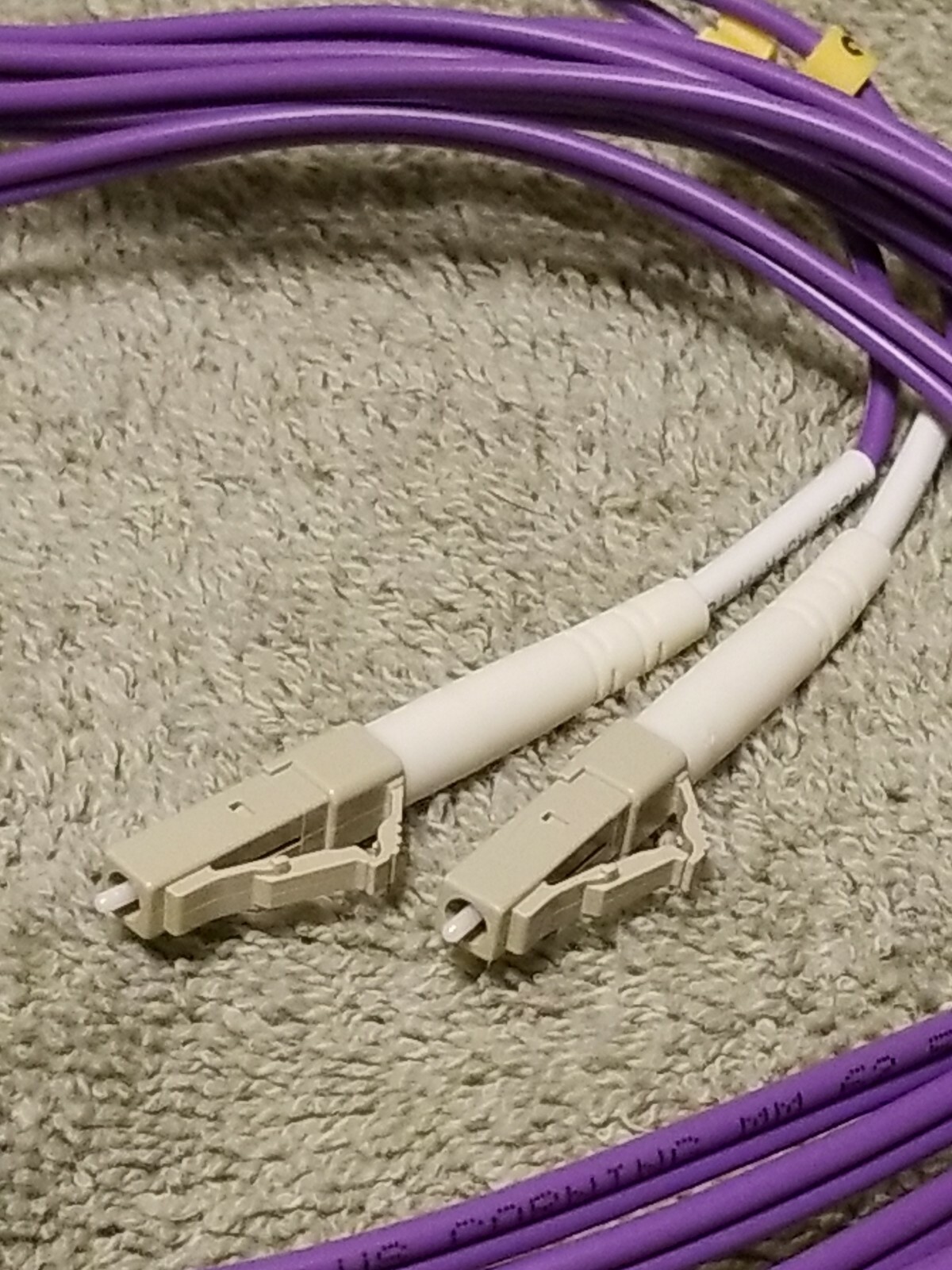 Fiber Optic MTRJ-LC MM 62.5 DUPLEX 2.0mm, 3Mtrs.PVC P/N: ZN-MTRJLC62-003mtr-VT