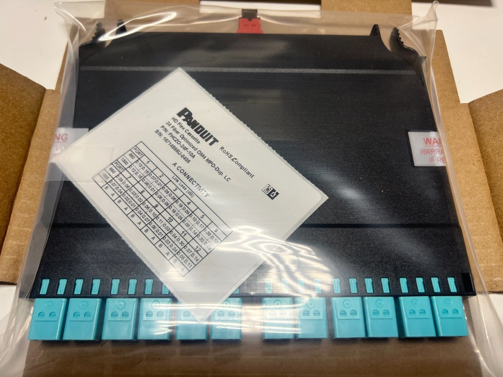 PANDUIT HDFlex Cassette OM4 12-Port Duplex LC to (1) 24-fiber MPO FHCZO-24F-10A