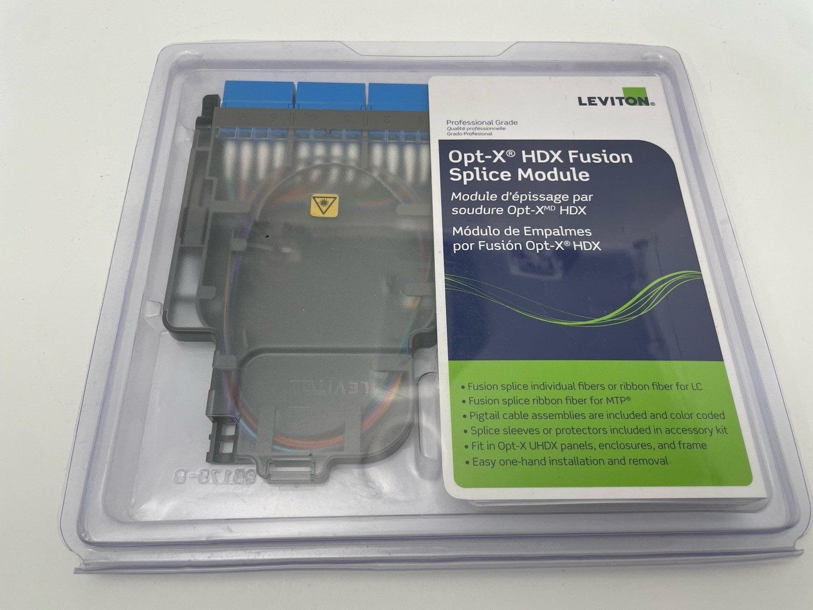 Leviton Opt-X HDX AMZ-SPLCH-12BL Fiber Splicing Module 12F OM4 LC AQUA SHUTTERED