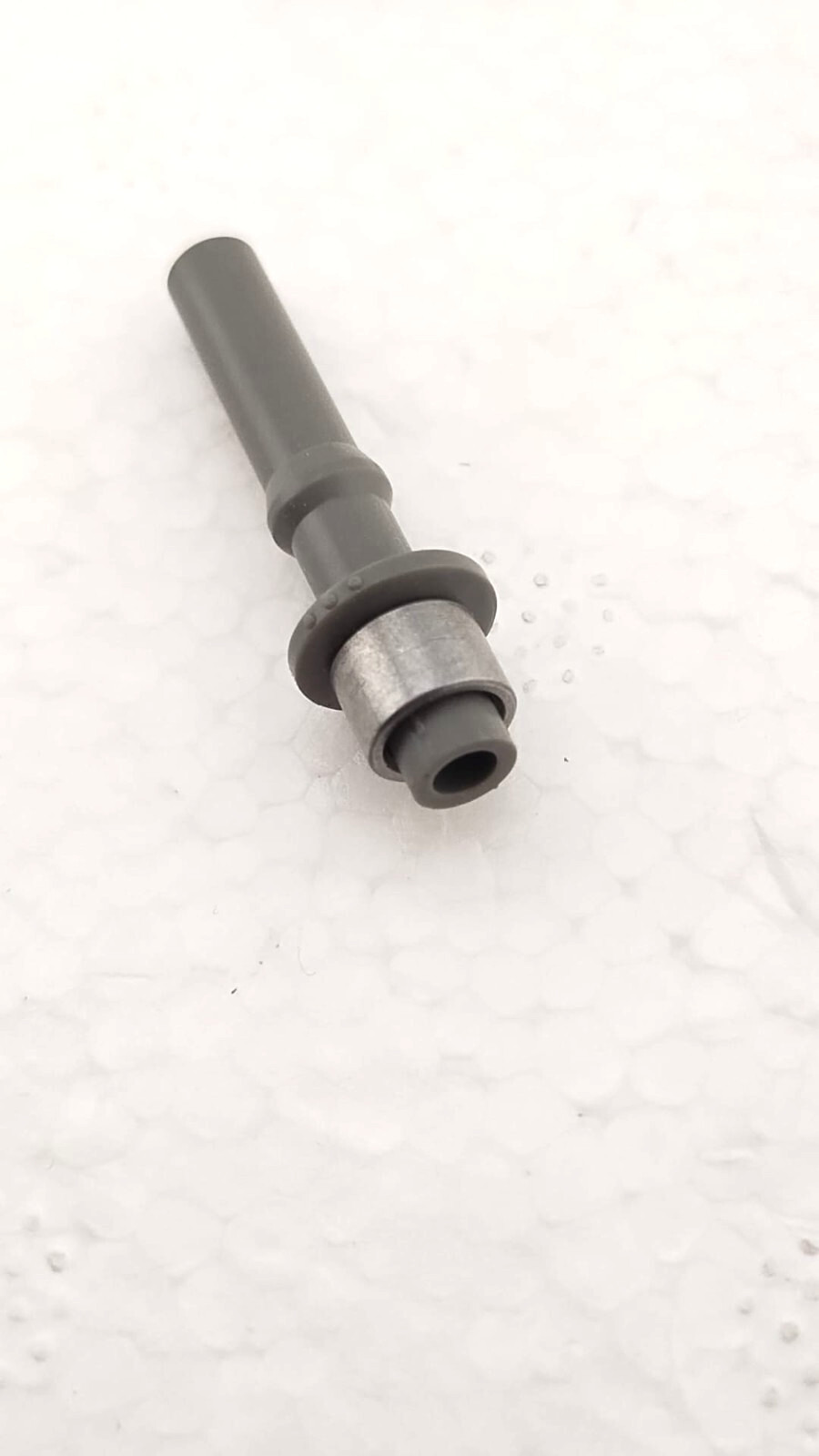 Broadcom HFBR-4501Z &HFBR-4511Z 100 EA Plastic Fiber Optic Plug Conn GRY AND BL