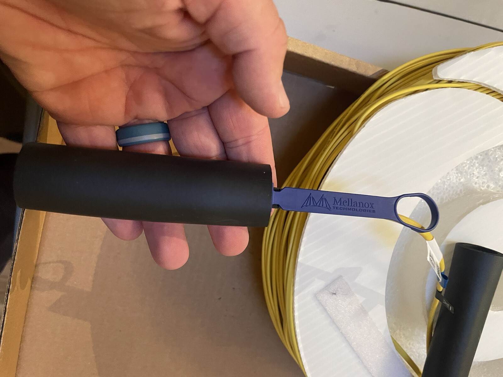 Mellanox MC2207312-100 56GB/s 100m Fiber Optic Network Cable – New in Box