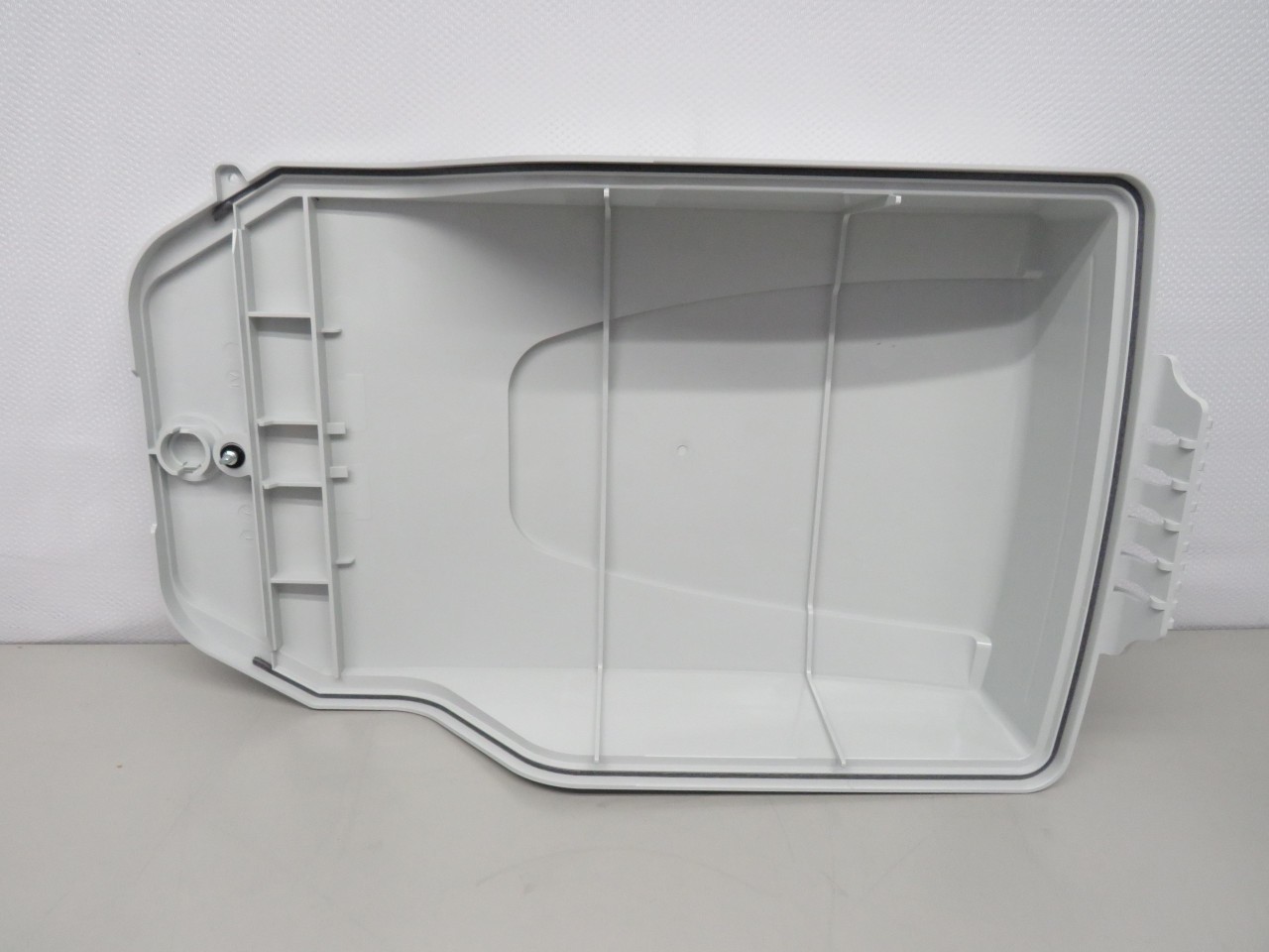 COMMSCOPE 760234892 BUDI-1SO8J-N1N1-0A-ATT FIBER OPTIC WALL MOUNT ENCLOSURE T162