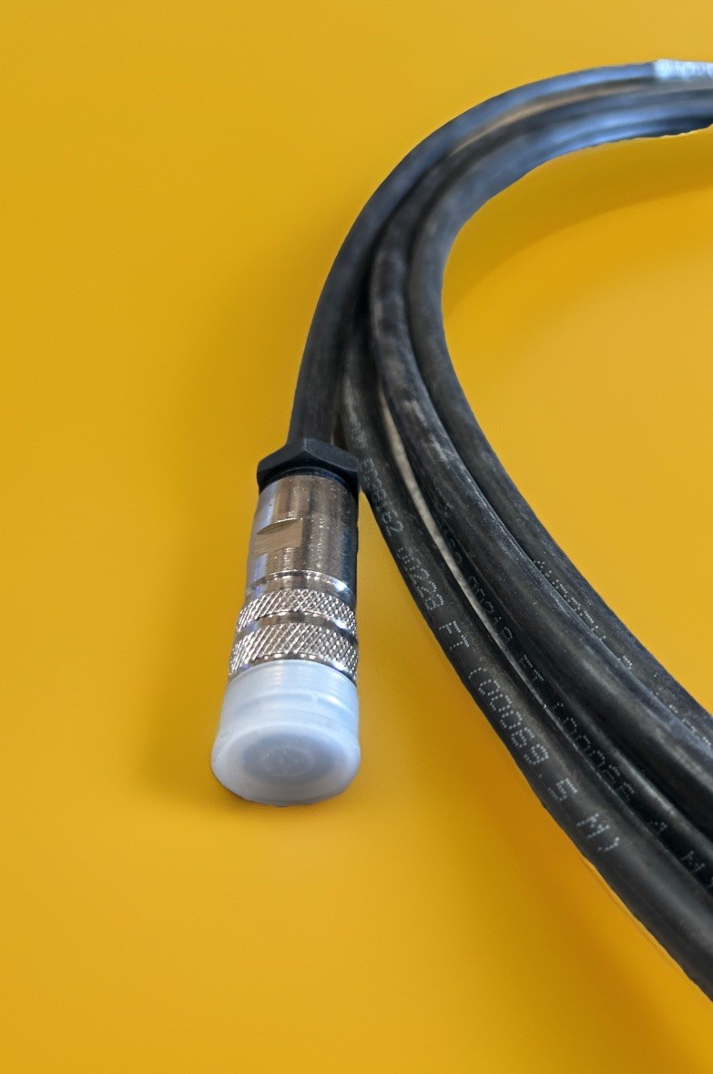 🔥CommScope ATCB-B01-005 AISG RET Control Cable, 5 m (16.4 ft), 8-Pin ~ 1 Unit
