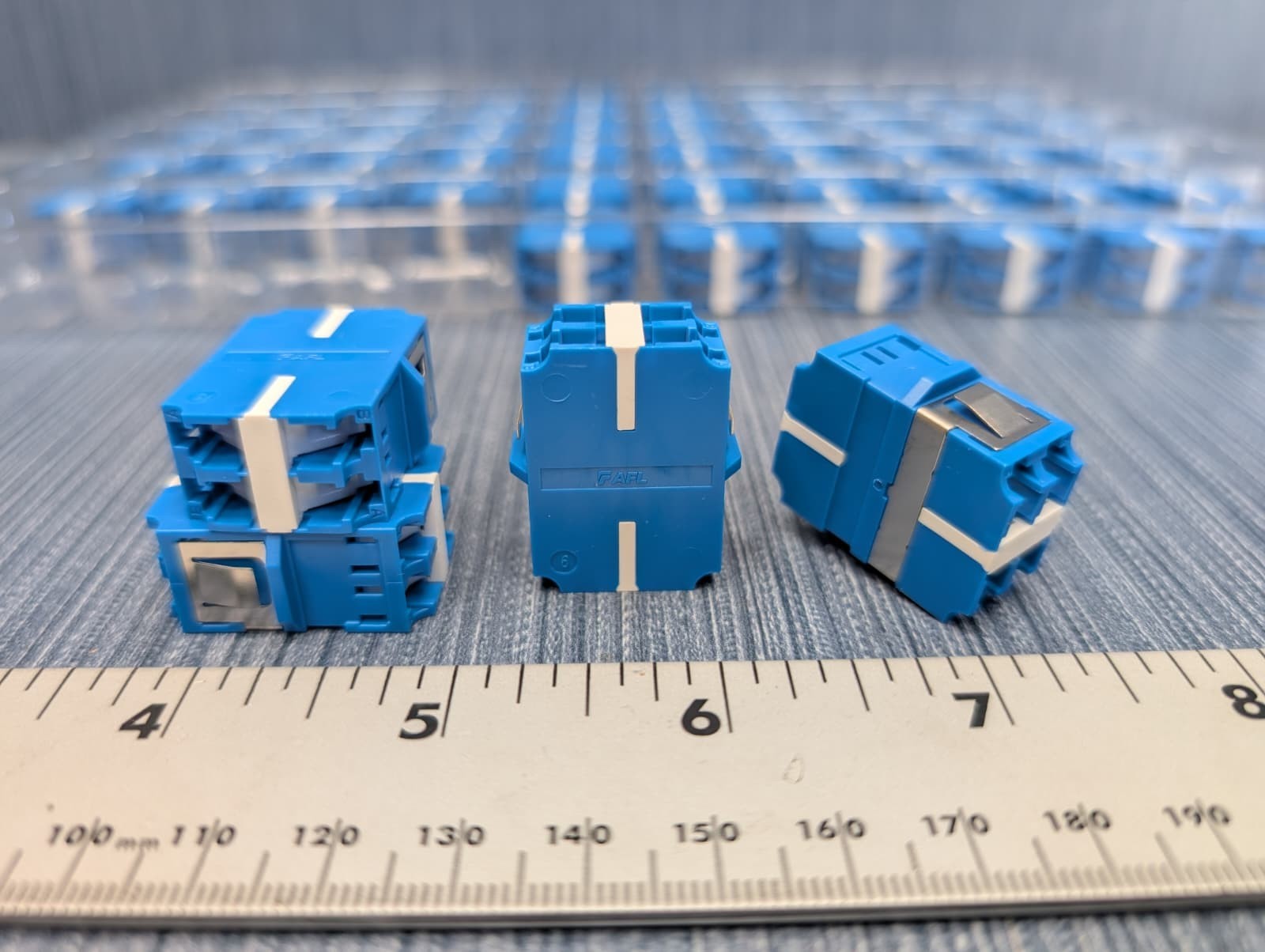 50 x LC Quad Single Mode Flange Fiber Optic Optical Adapter Blue w/Shutters