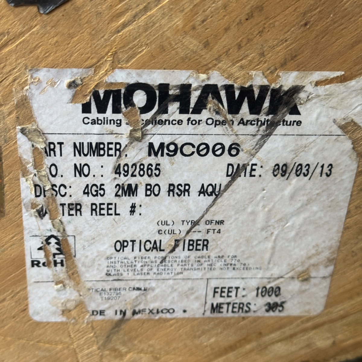 Mohawk M9C006 4-Fiber 50/125 OM3 Multimode Fiber Optic Cable 194m 636ft Reel