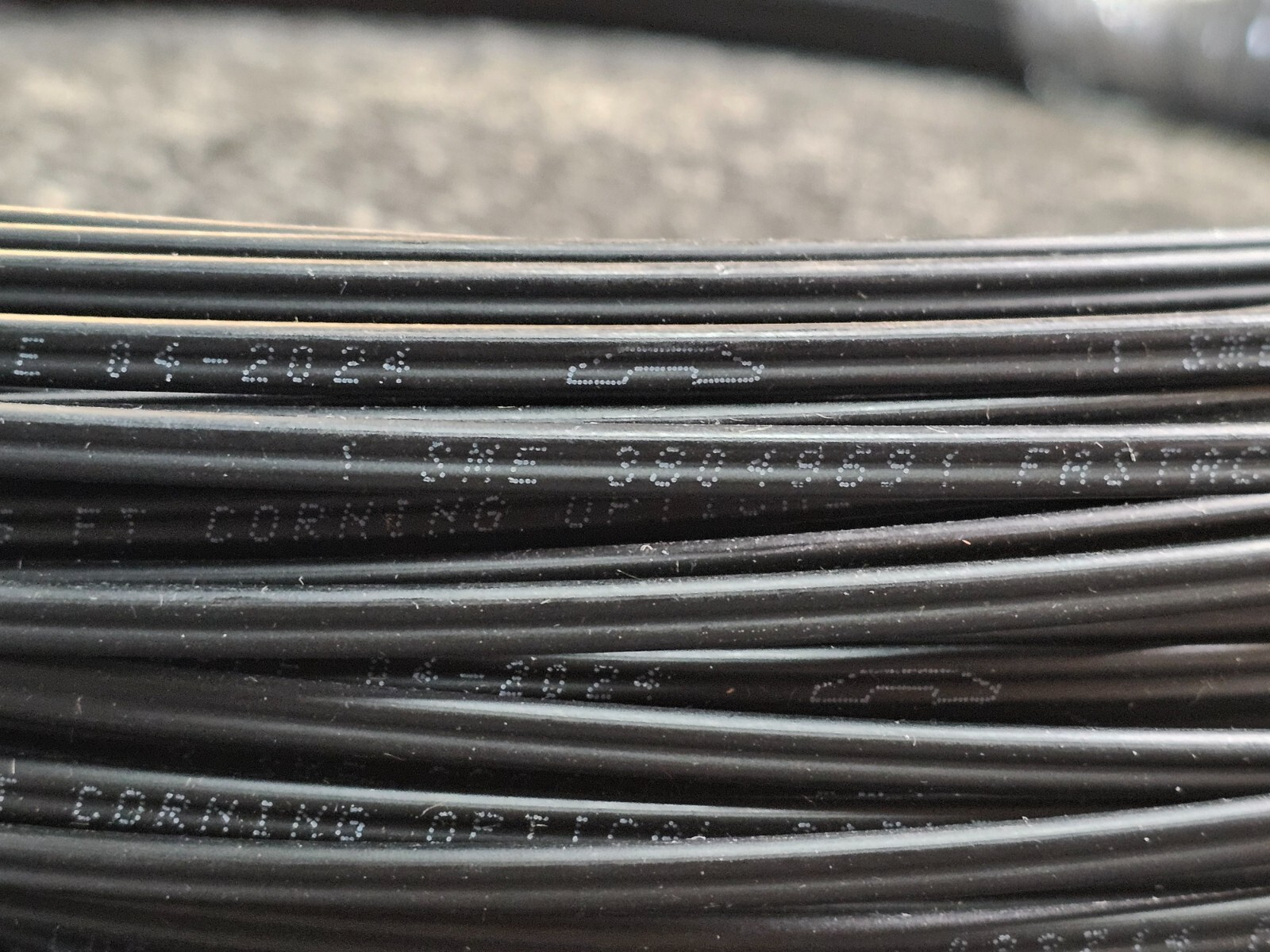 Corning Fiber Optic Cable Black 1F FDRP SCAOPT/XXX 300FT SME 38049691
