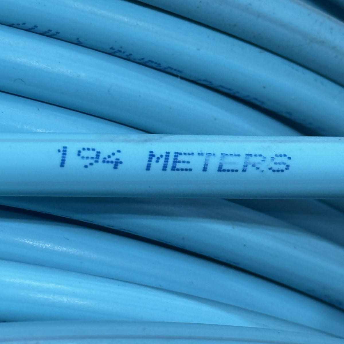 Mohawk M9C006 4-Fiber 50/125 OM3 Multimode Fiber Optic Cable 194m 636ft Reel