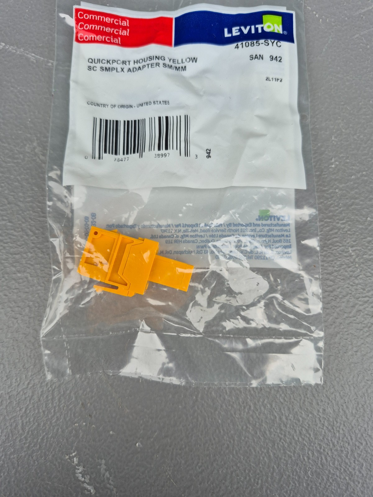 41085-SYC Leviton QuickPort Simplex SC Adapter SM/APC Zirconia Ceramic Yellow