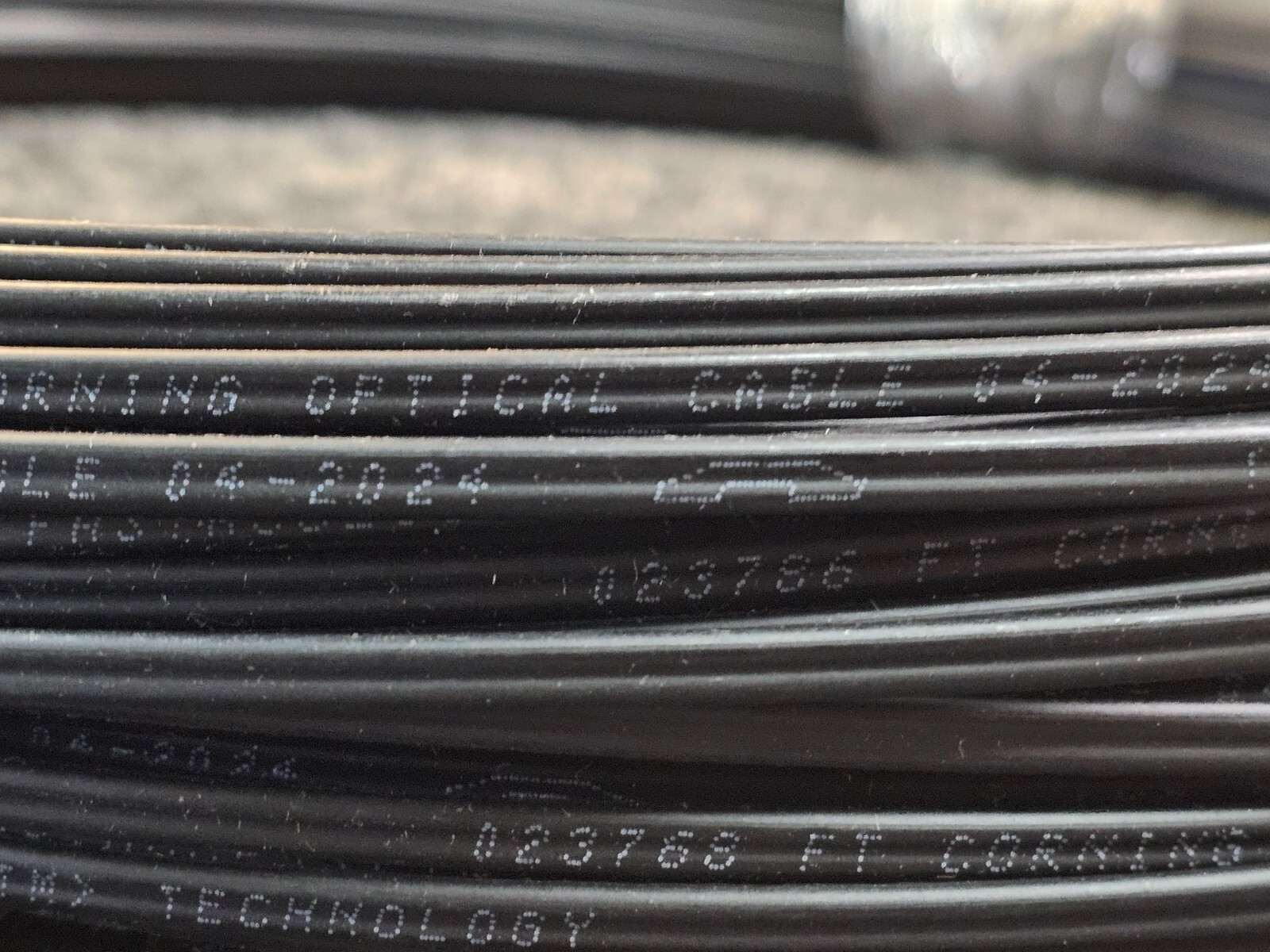 Corning Fiber Optic Cable Black 1F FDRP SCAOPT/XXX 300FT SME 38049691