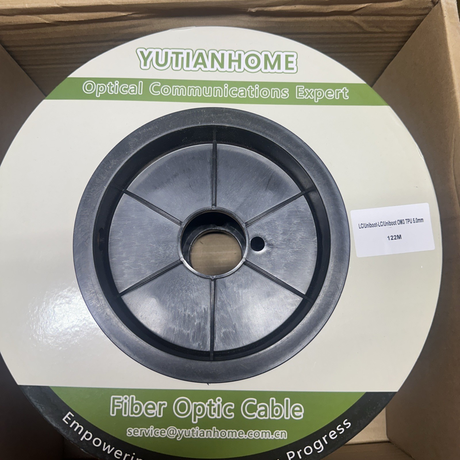 Yutianhome Armored LC Uniboot OM3 TPU 5.0mm 122 M -400 FEET Outdoor Optic Cable