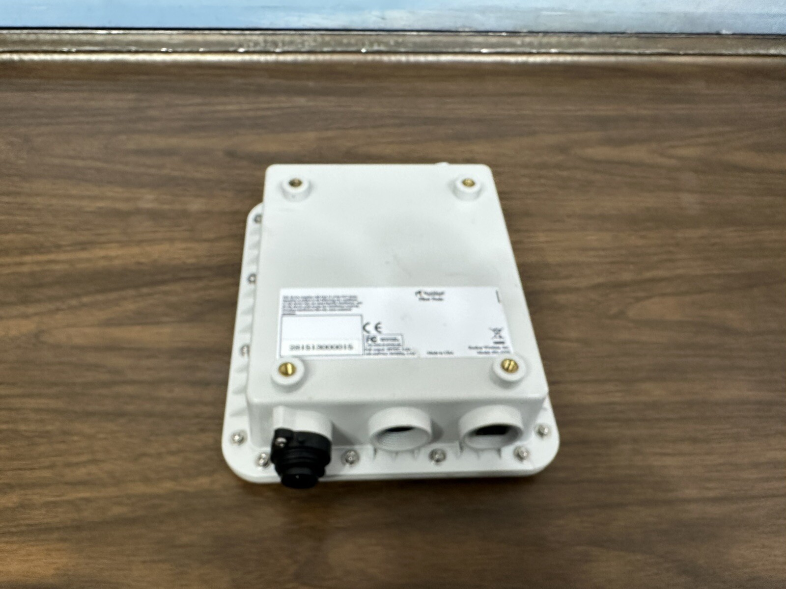 Ruckus Wireless Fiber Node fiber media converter P01-0300-0000 -untested As Is