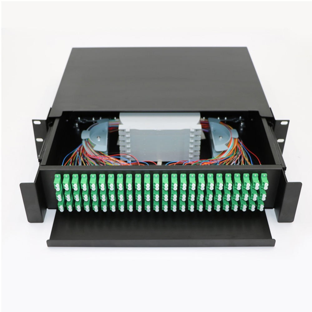 144 cores Fiber Optic ODF Terminal Box FTTH Box with Lc Apc Pigtail and Adapters