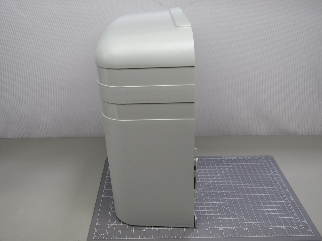 COMMSCOPE 115149-000 F-CB24-2DEPO-224B0-0-ATT FIBER CABLE ENCLOSURE OPTICAL CABL