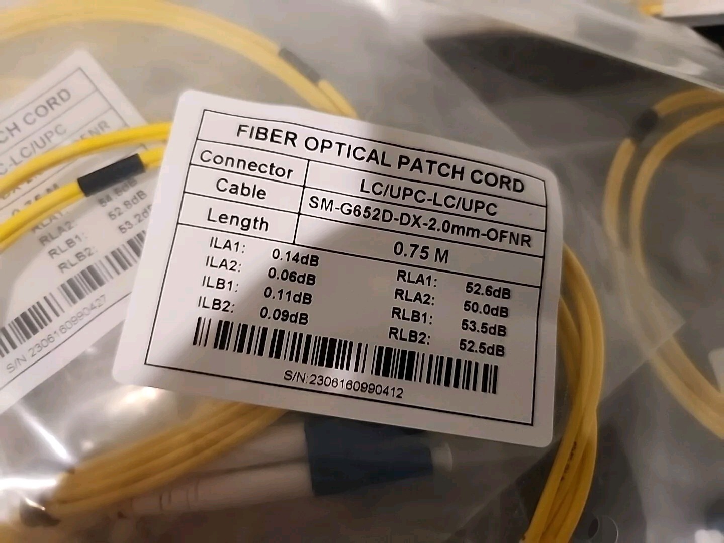 LC/UPC to LC/UPC-SM-G652D-DX-2.0mm-OFNR 0.75M Optical Fiber Duplex Patch Cable