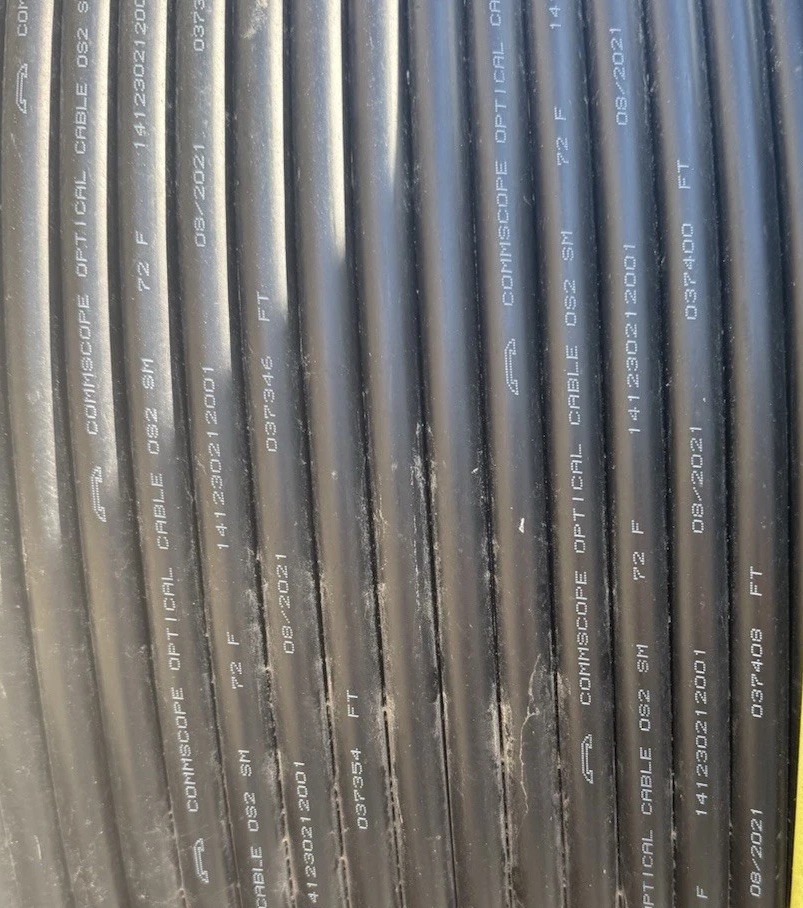 COMSCOPE 2900 ft 12 Strand OS2 9/125 Singlemode Dist Fiber Optic Cable