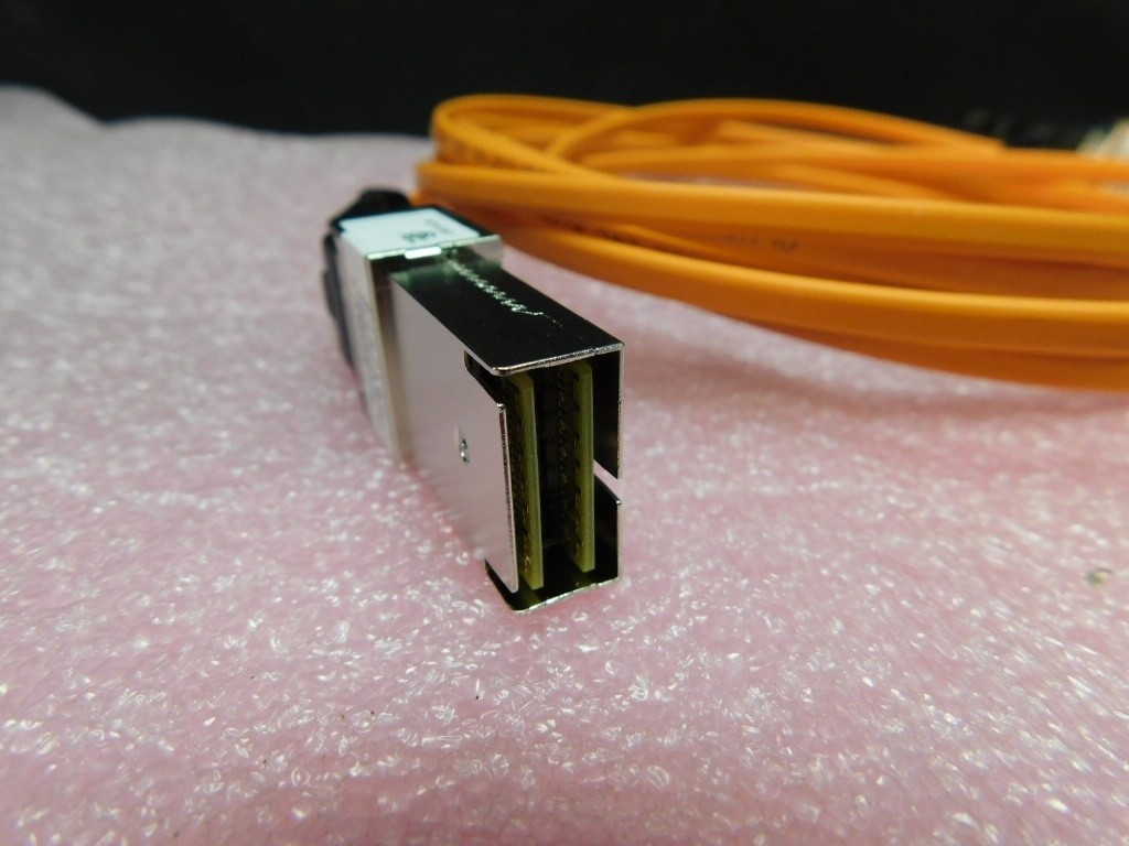New FINISAR FCBGD10CD1C03 — 12x10Gbps Optical CXP AOC — 3M Length