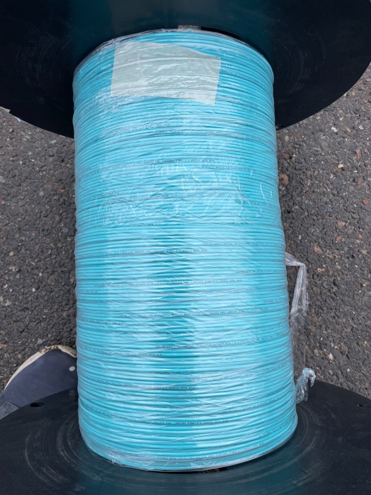 1084 E207090 Fiber Optic Cable, CORNING M50DX02CGNPA C(UL)PLUS Clear Curve OM3
