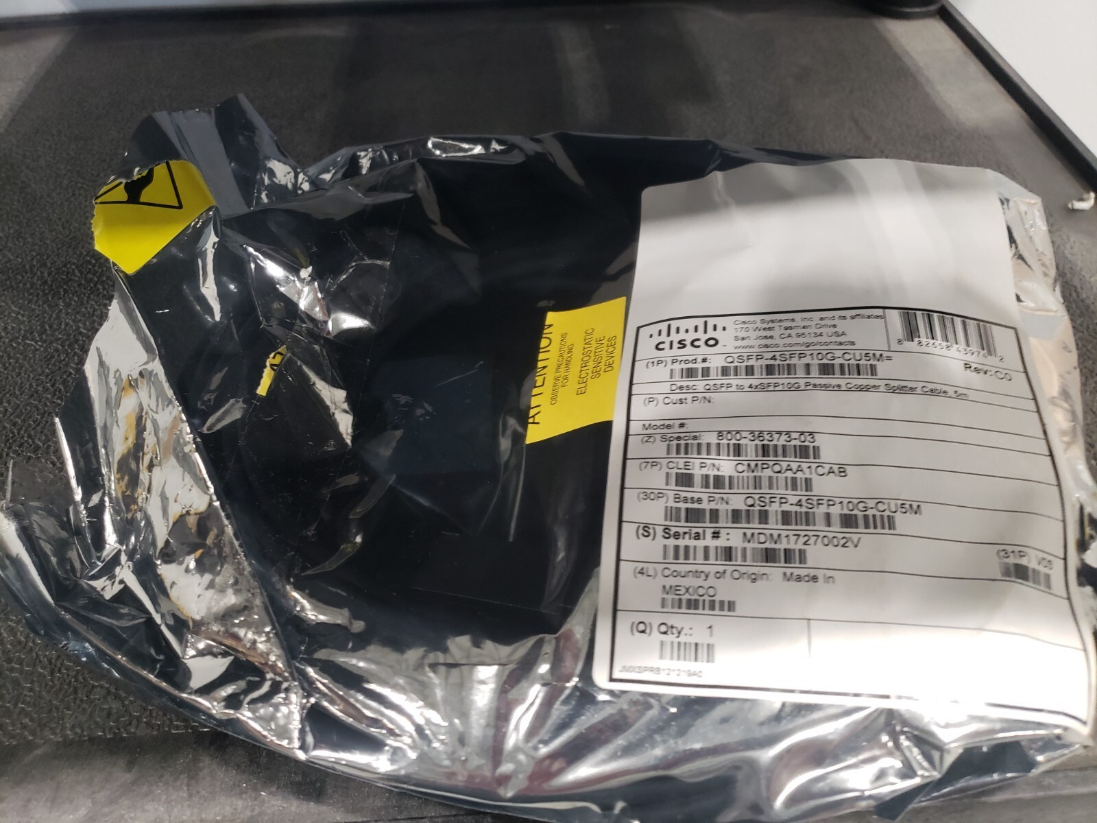 Open Bag Cisco QSFP-4SFP10G-CU5M 5M passive copper Cable