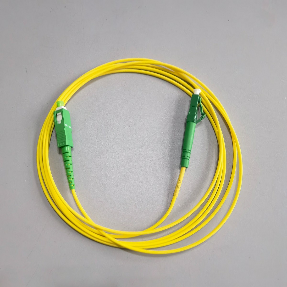 Fiber Optic Patch Cable SC/APC-LC/APC 2.0mm LSZH G657A1 Extension Cable 1.5M-10M
