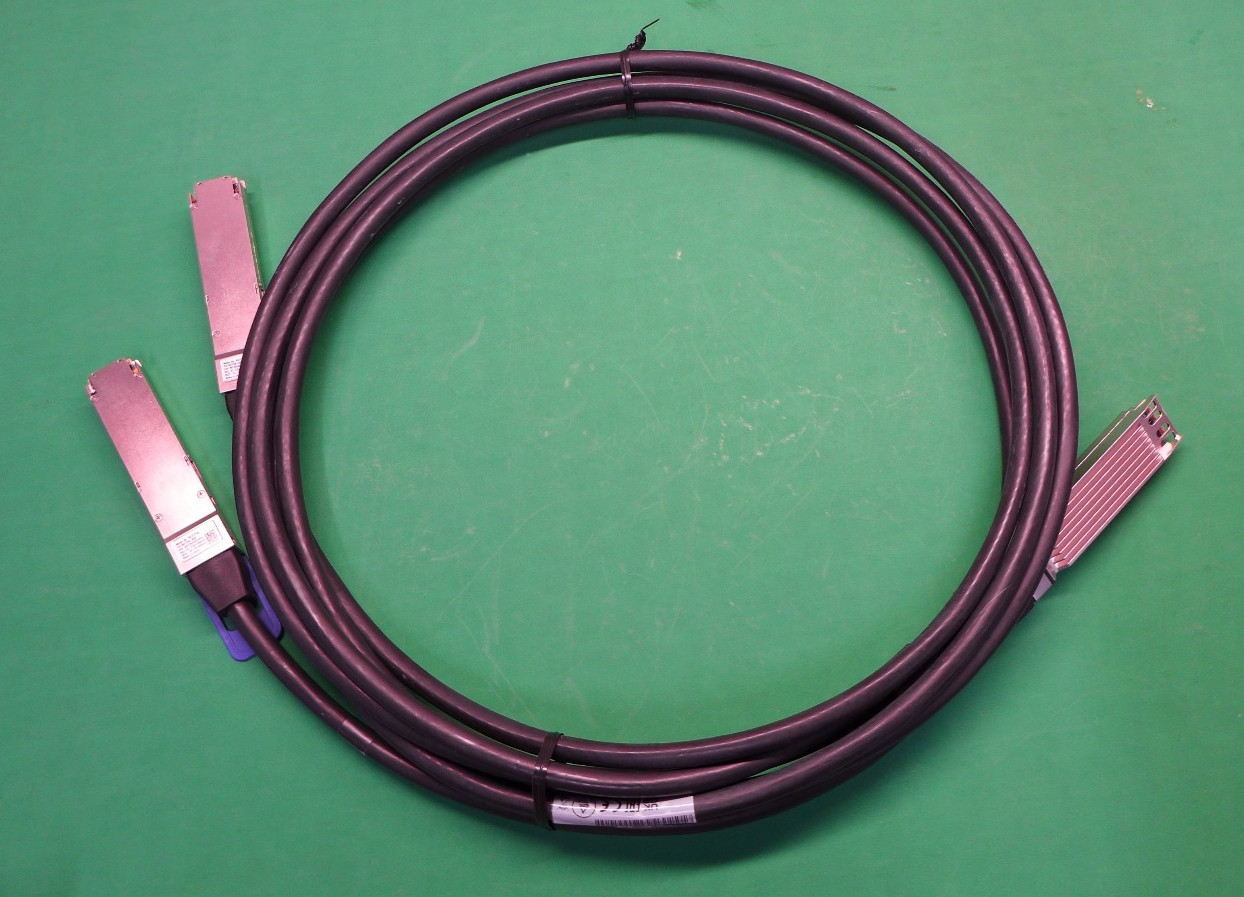 GENUINE Mellanox 800Gb/s 2x400Gb/s 2.5m 26AWG Direct Attach Cable MCP7Y00-N02A