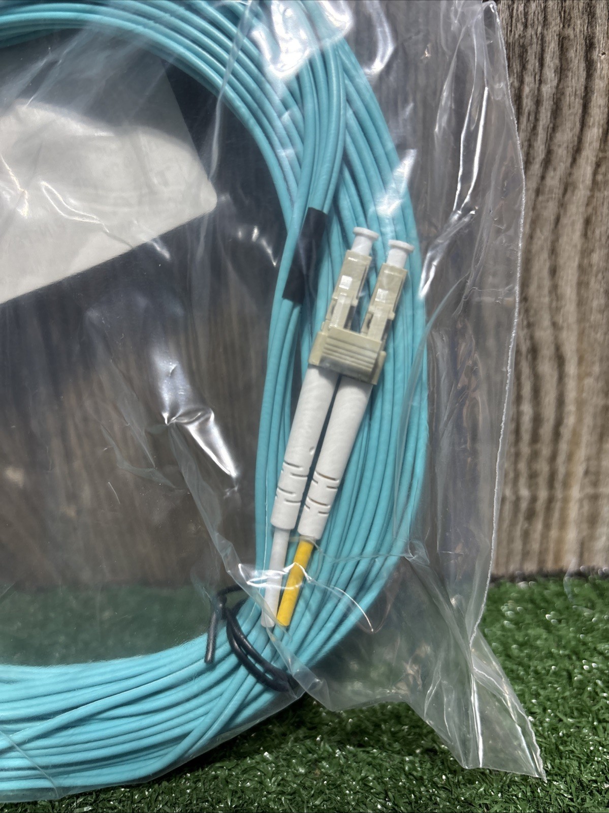 LC-SC OM4 50/125 DX 2.0mm OFNP 15M Patch Cord Fiberconnectx NEW