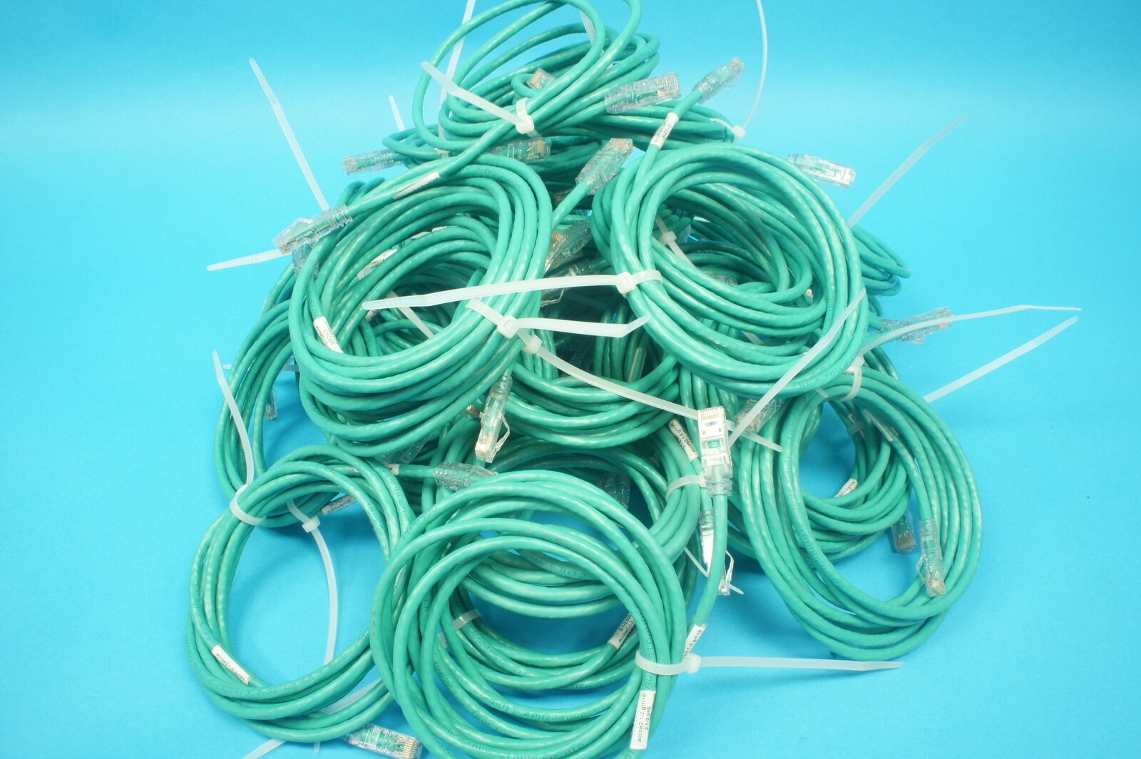 Panduit Pan-Net UTPSP3MGRY green 3 meter UTP CAT6 patch cord (lot of 32 pieces)