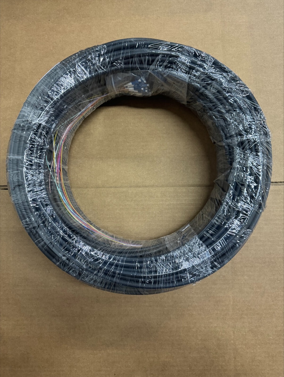 24ct LCUPC Fiber Optic Pigtail Singlemode Indoor/Outdoor, Riser – 350 Feet