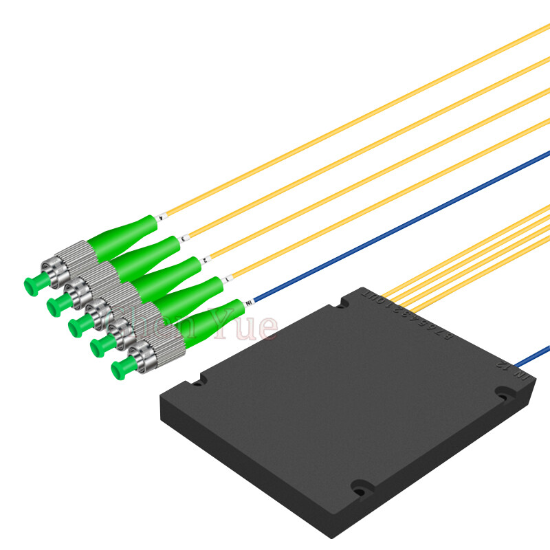 Fiber optic splitter 1/4 FC APC Cassette PLC 1×4 optical splitter ABS box CATV