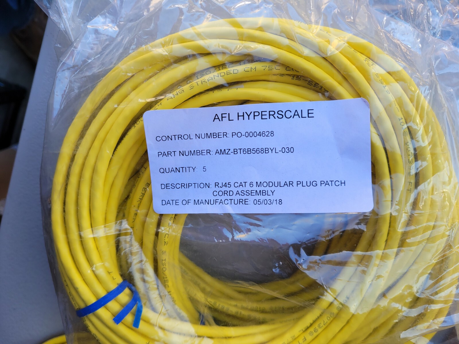 New AFL HYPERSCALE AMZ-BT6B568BYL-030 RJ45 Cat 6 30′ Foot Patch Cable