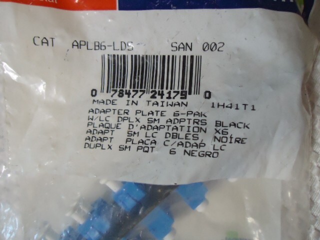 Leviton APLB6-LDS Adapter Plate 6-PACK, W/LC DPLX SM, Black, Light Damage
