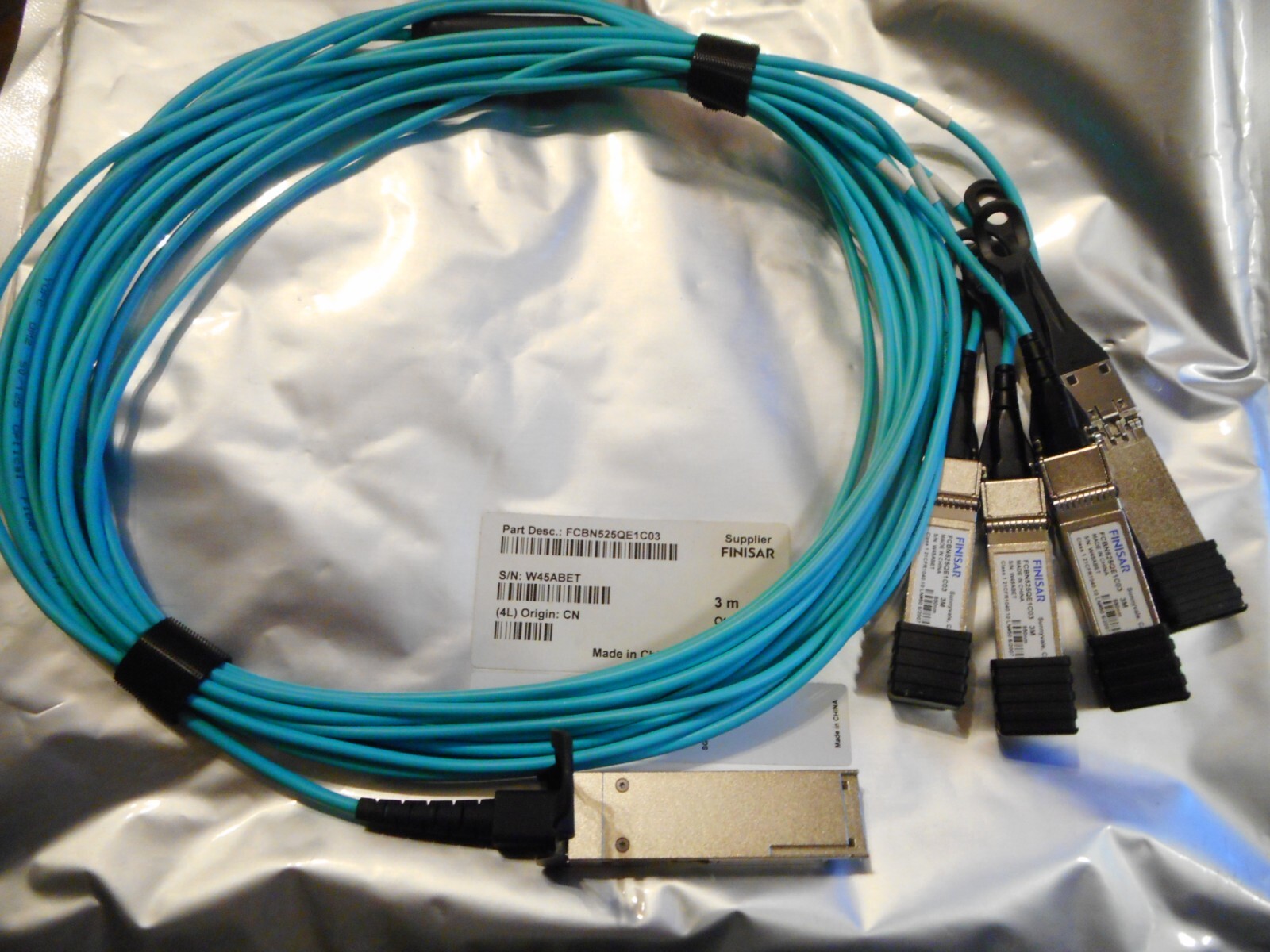 USED FINISAR FCBN525QE1C03 4 WAY SPLITTER CABLE 3 METER