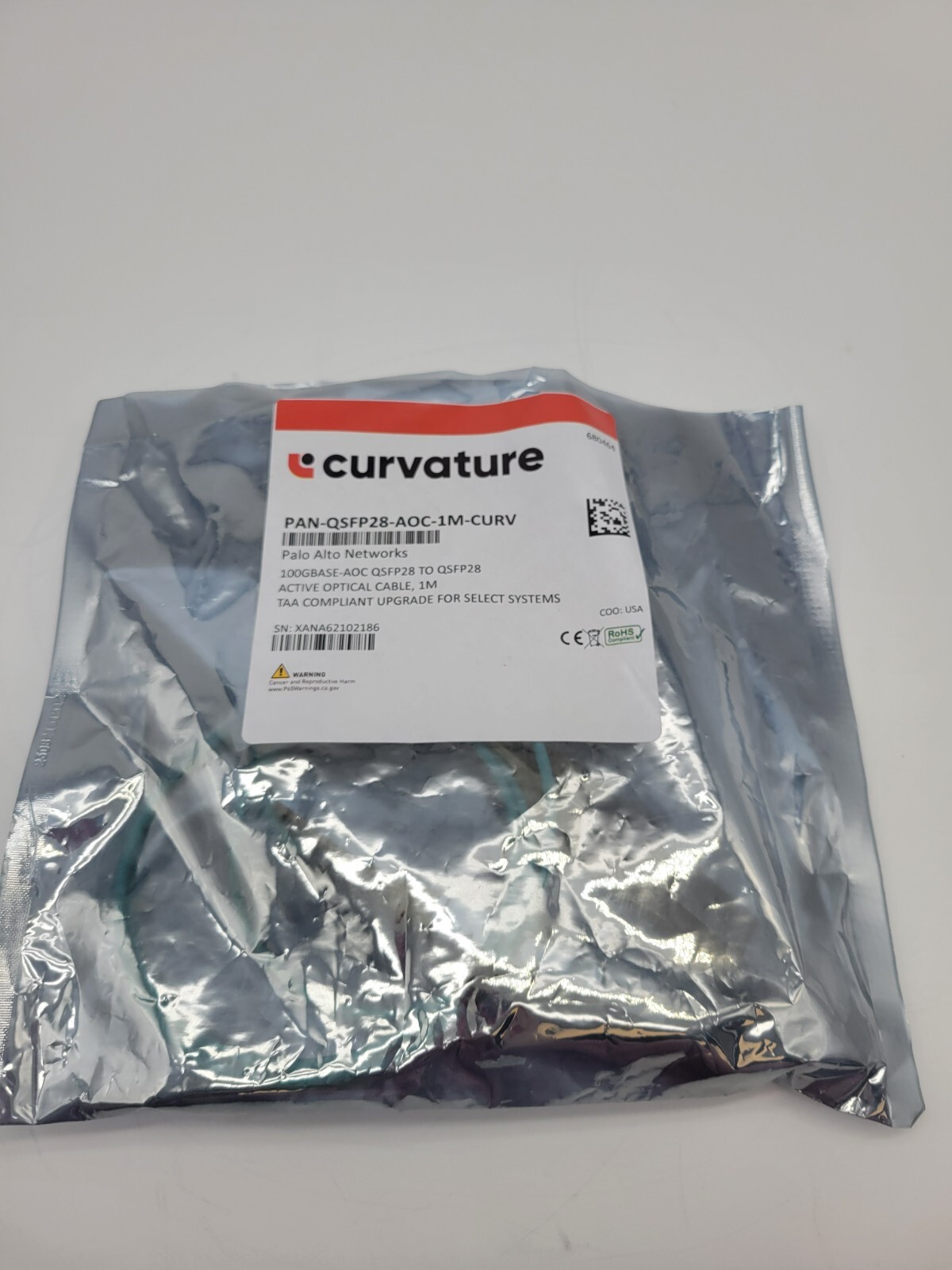 Curvature 6 Active Optical Cable 100Gbase-AOC. QSFP28 to QSFP28 1 meter length